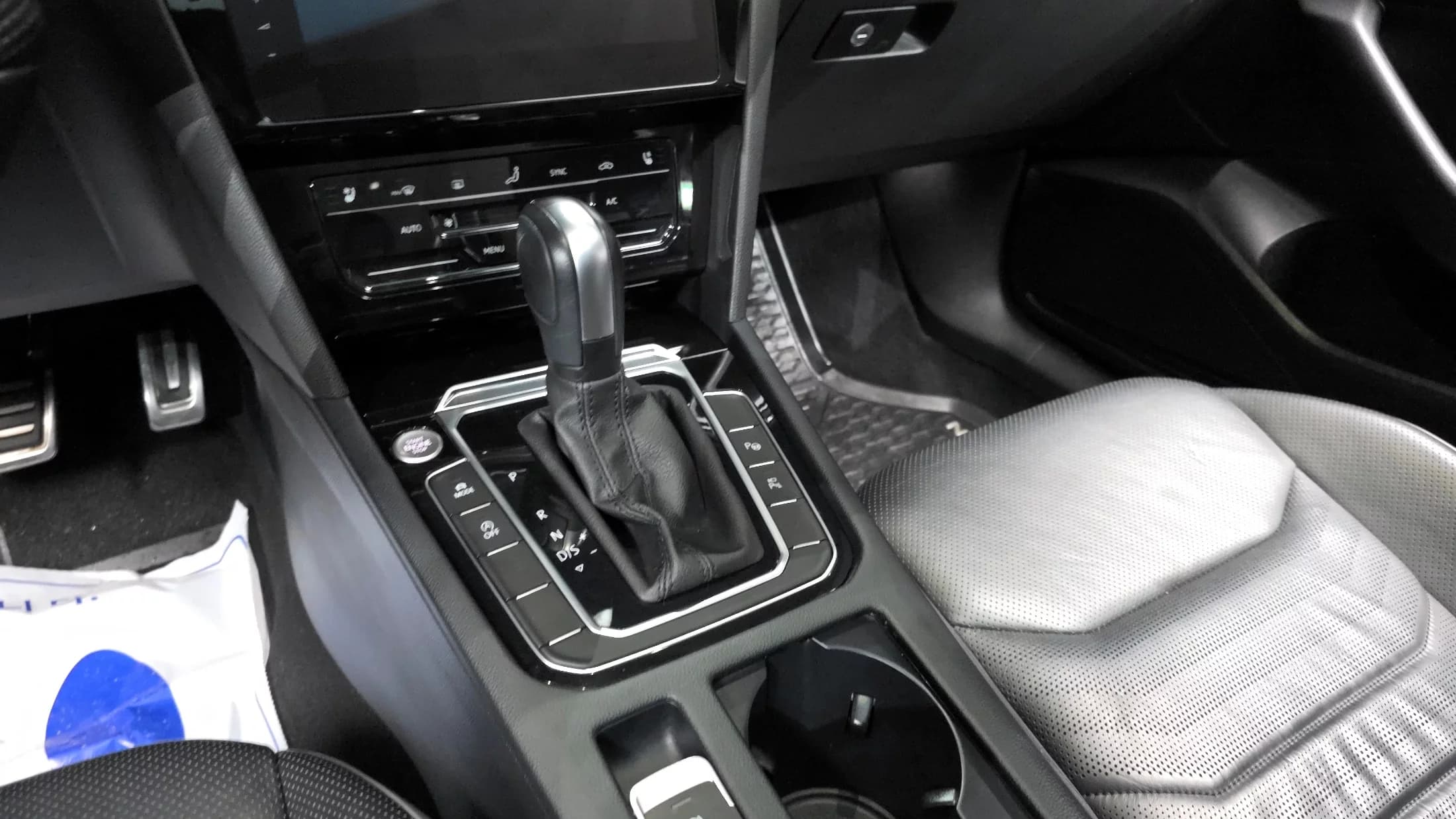 Volkswagen ARTEON 2.0 TDI Prestige, 2023 г. 50122 км. — фото 9