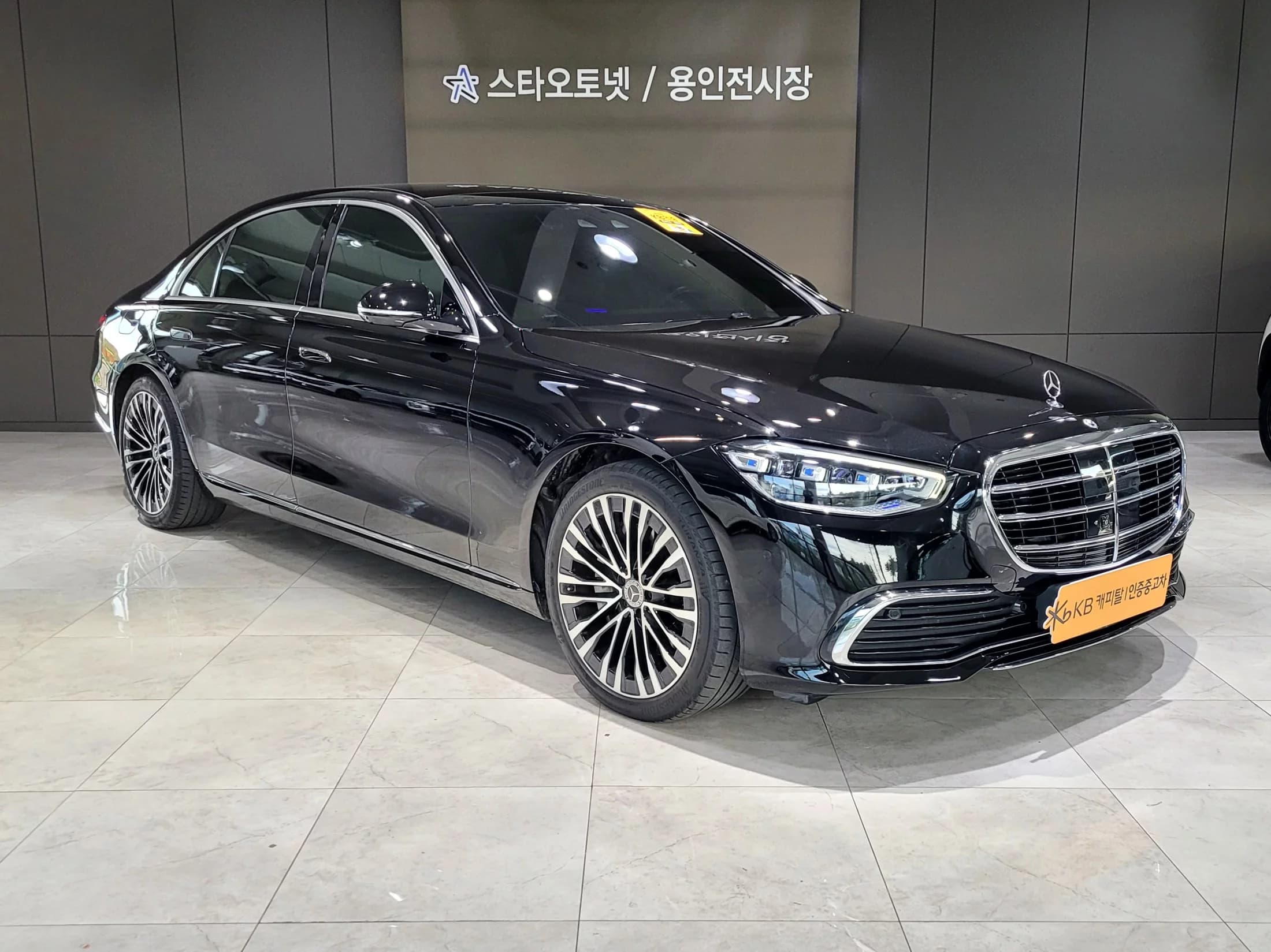 Mercedes-Benz S-Class S450L 4MATIC, 2023 г. 25883 км. — фото 3