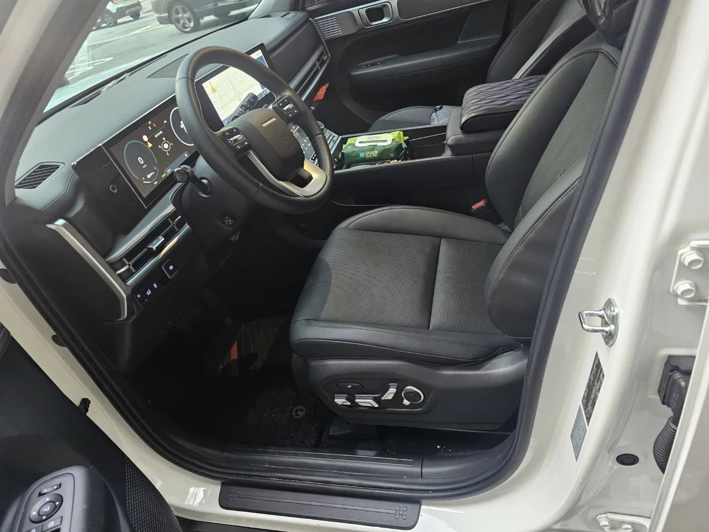 Hyundai Santa Fe HEV 1.6 2WD Prestige, гибрид, 2024 г. 14033 км. — фото 4