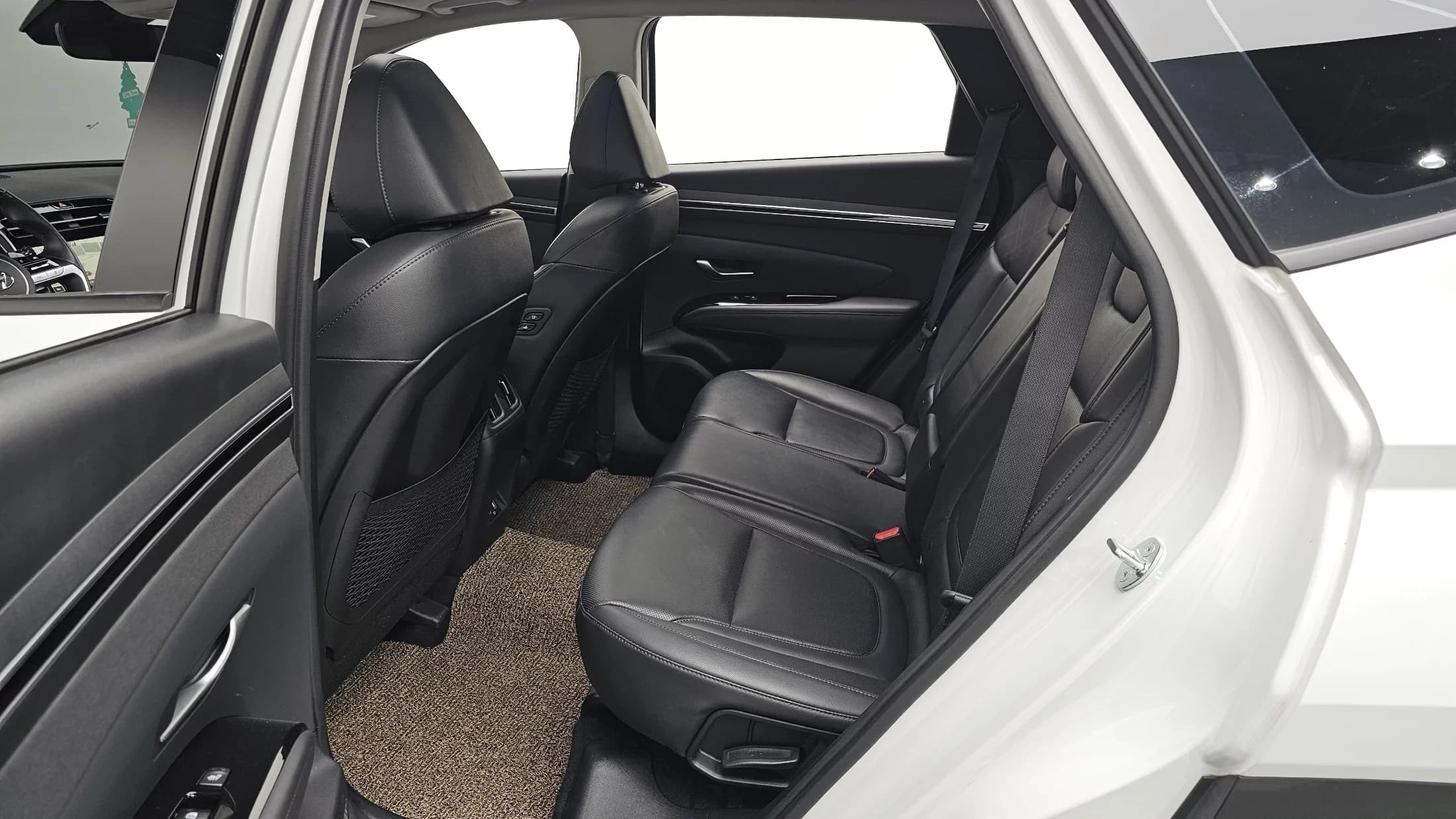Hyundai Tucson Diesel 2.0 4WD Inspiration, 2023 г. 43970 км. — фото 12