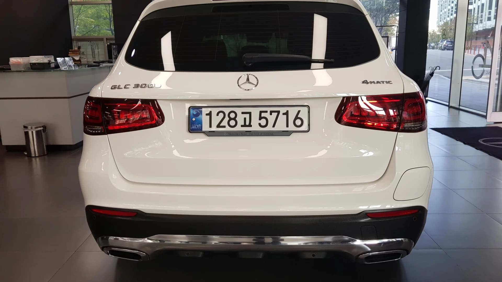 Mercedes-Benz GLC-Class GLC300e 4MATIC, гибрид, 2021 г. 78859 км. — фото 4