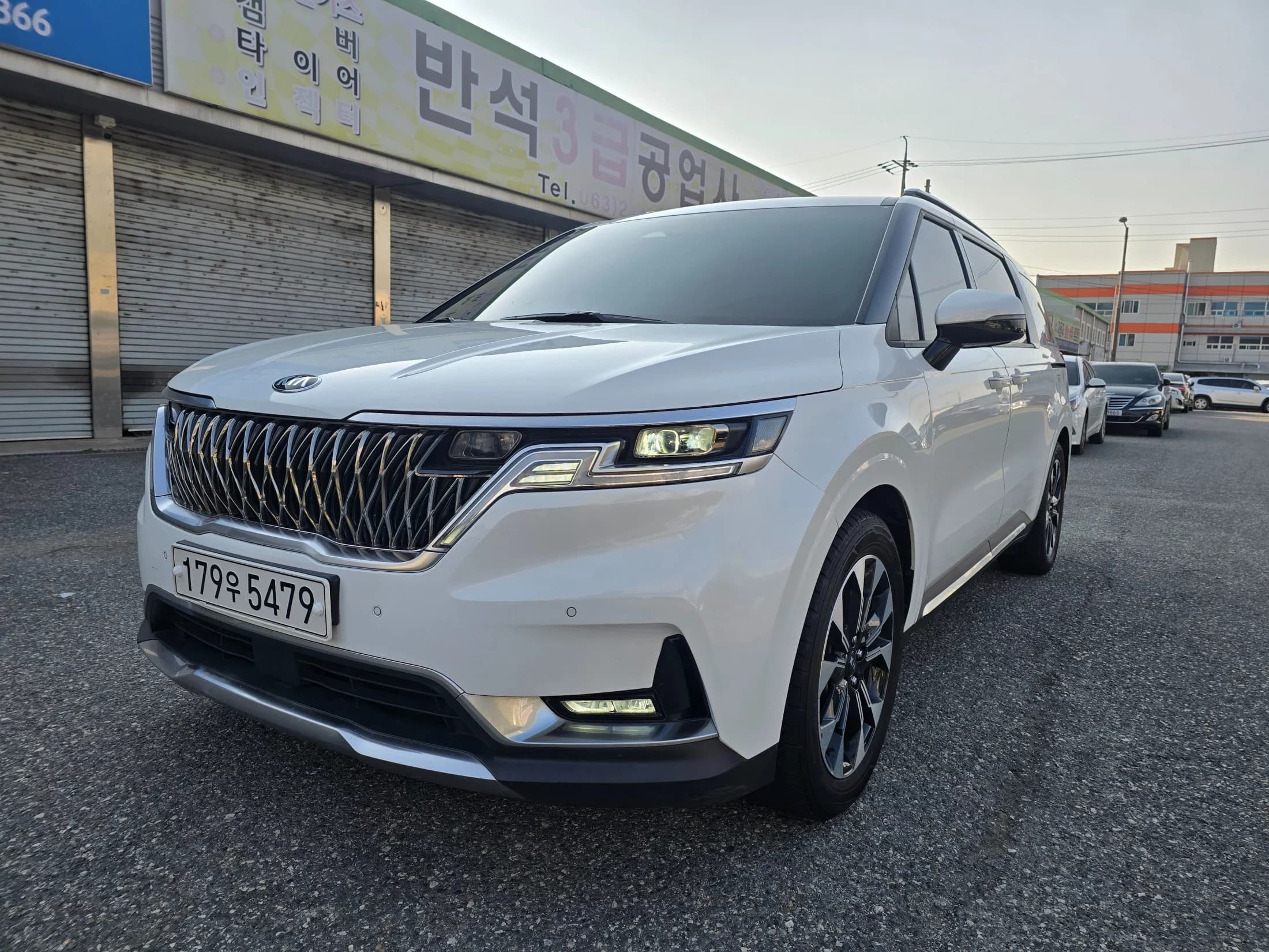 Kia Carnival 9-Seater Noblesse, 2021 г. 95587 км.