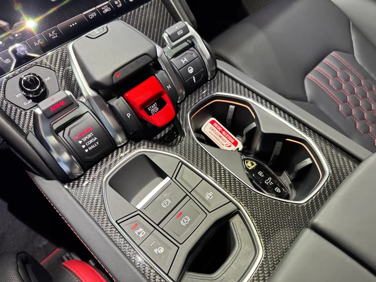 Lamborghini URUS 4.0 V8 Performante, 2024 г. 3774 км. — фото 10