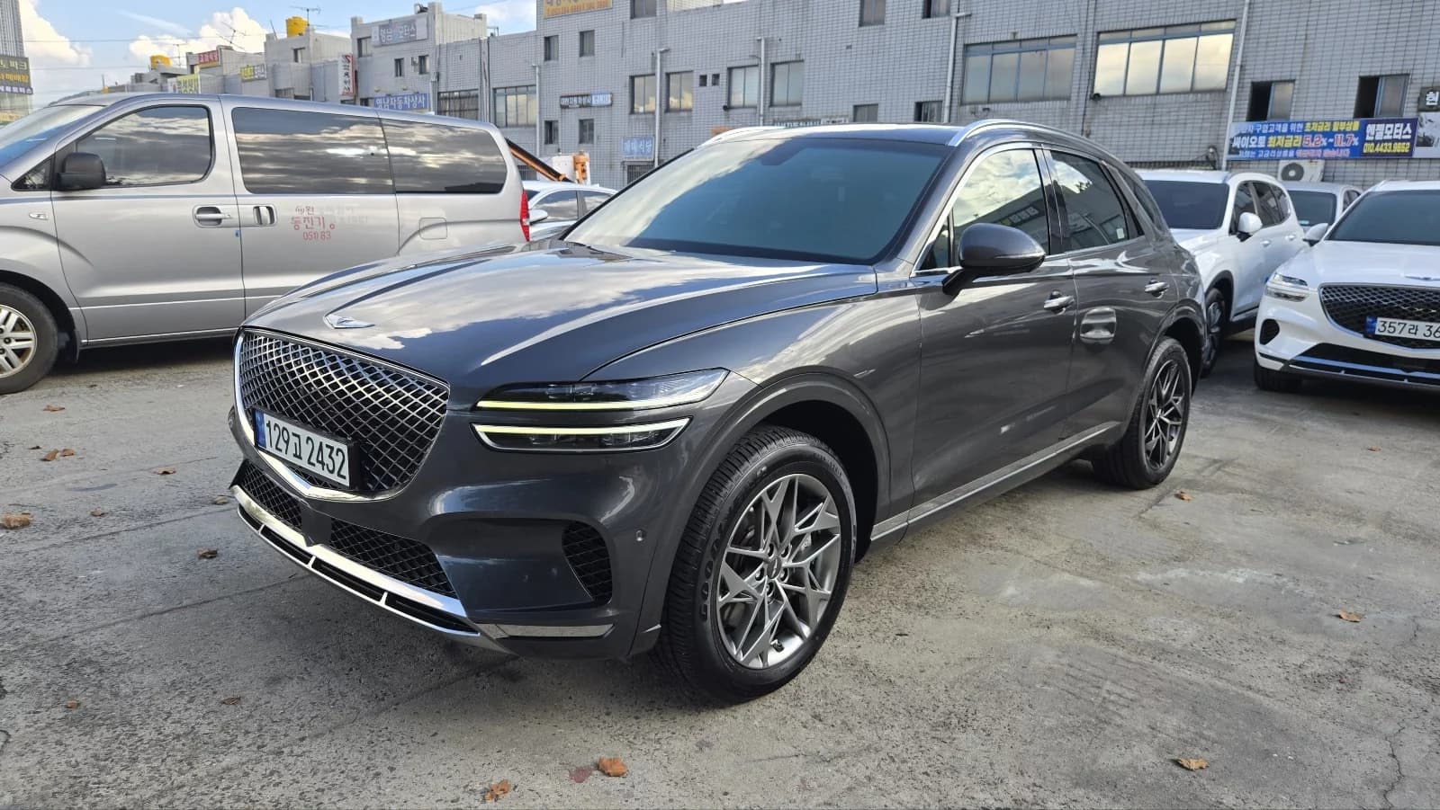 Genesis GV70 2.5T Gasoline AWD, 2023 г. 51373 км. — фото 2