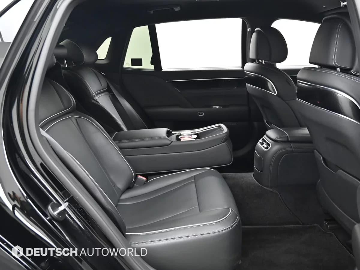 Genesis G90 Gasoline 3.5 Turbo AWD, 2022 г. 74378 км. — фото 12