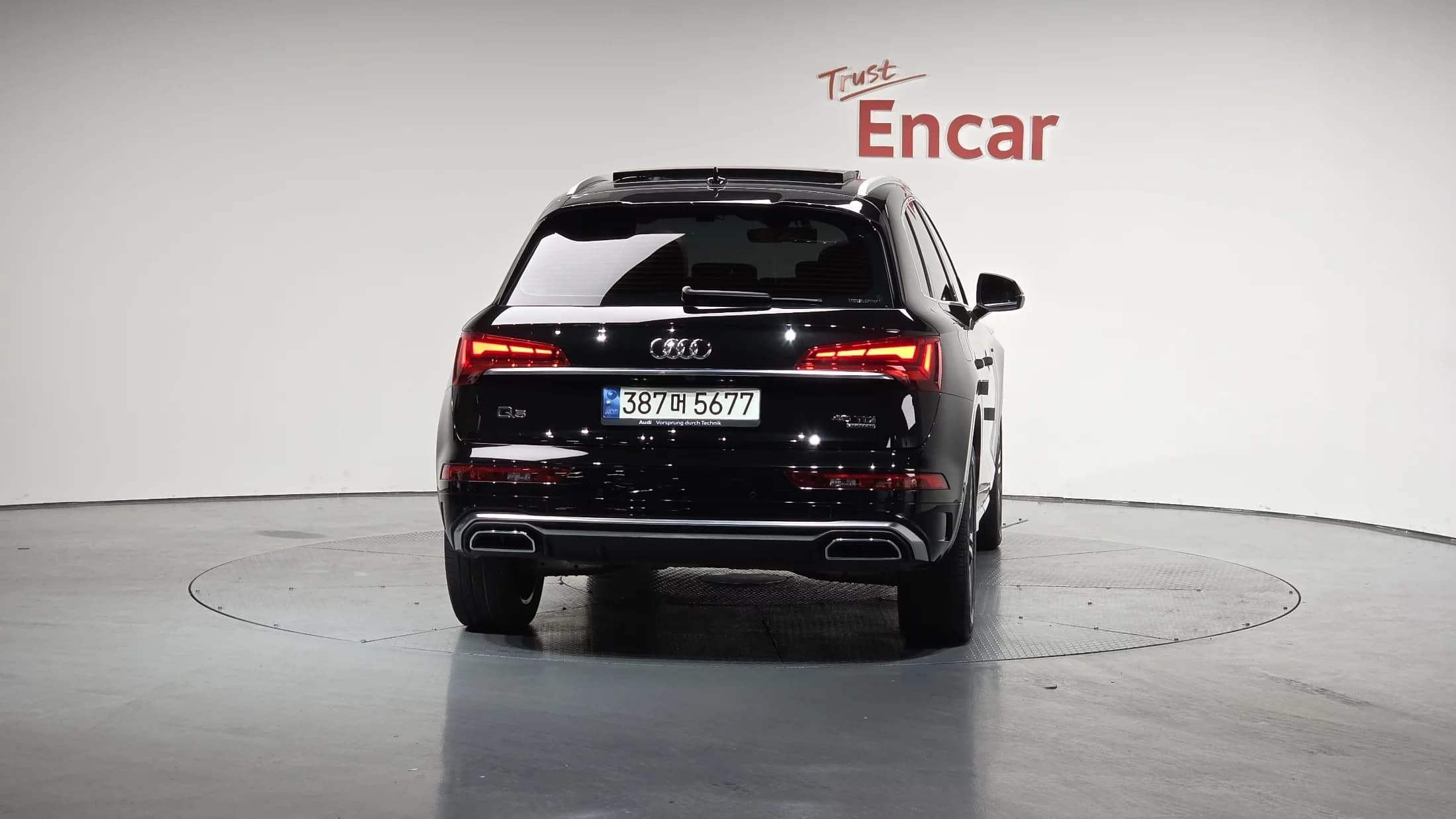 Audi Q5 40 TDI Quattro, 2021 г. 68599 км. — фото 6