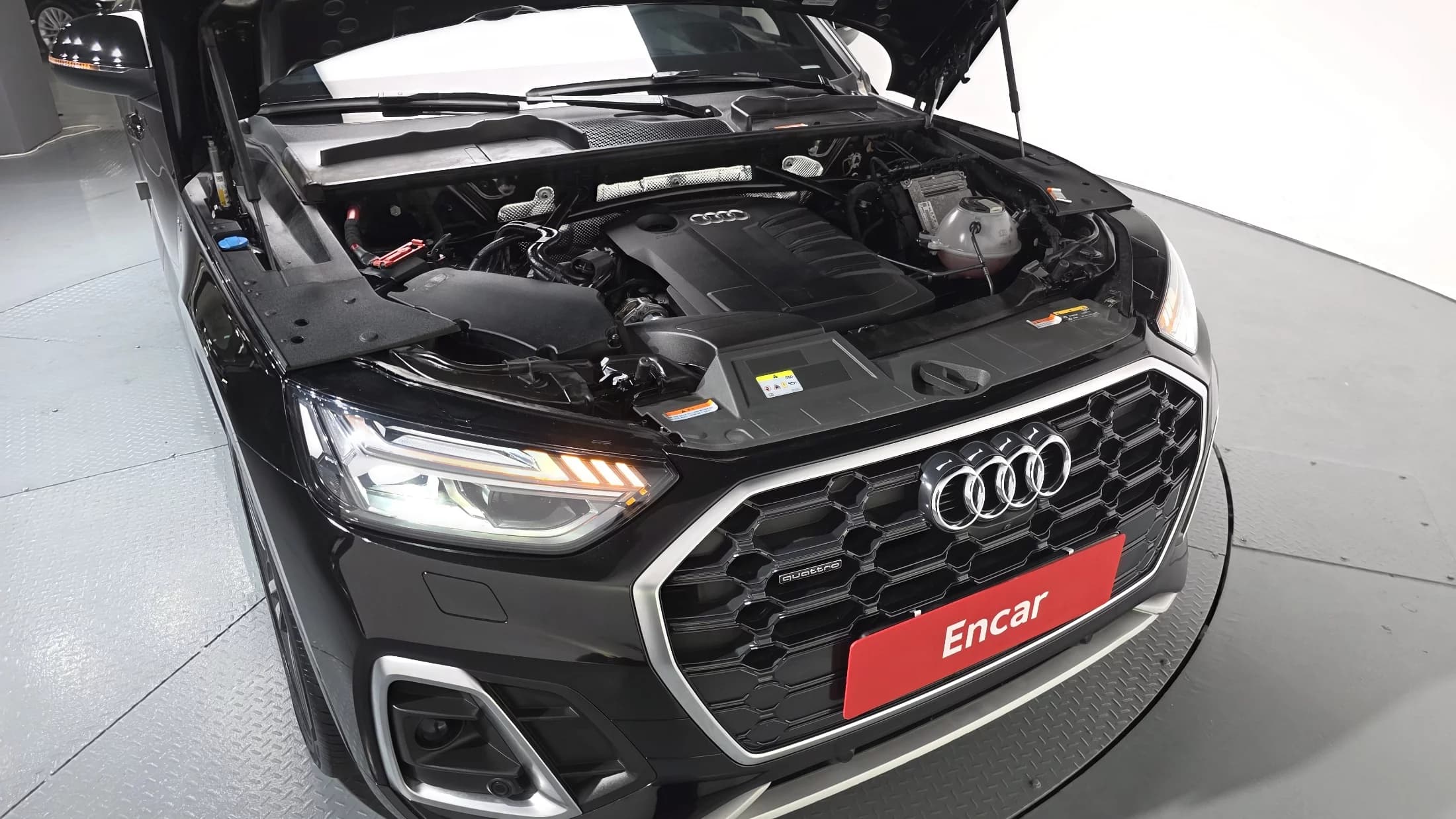 Audi Q5 40 TDI Quattro, 2021 г. 68599 км. — фото 9