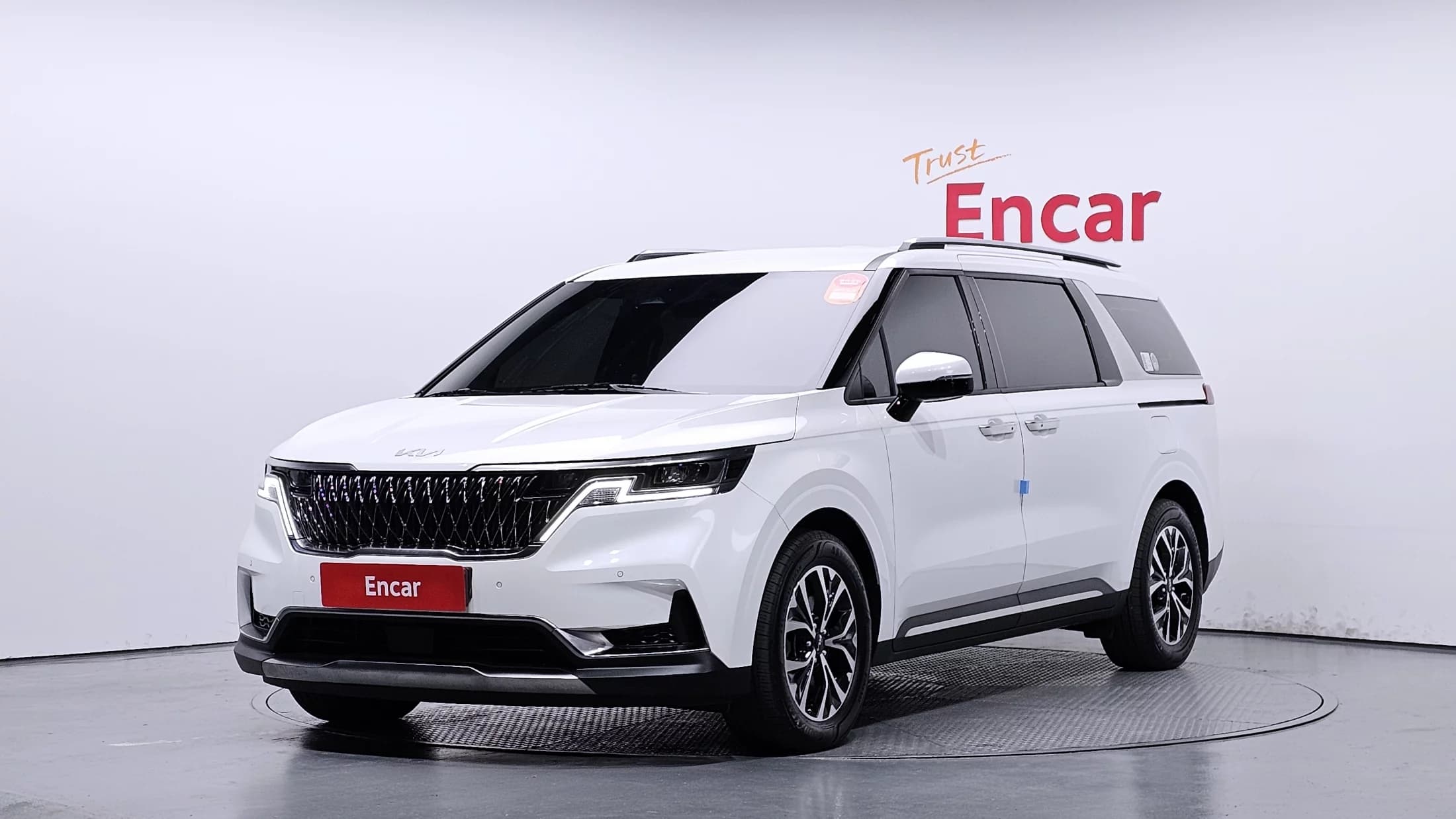 Kia Carnival Gasoline 9-Seater Noblesse, 2023 г. 65691 км.