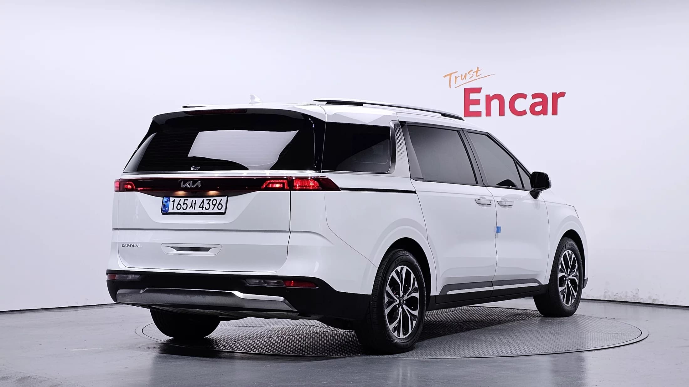Kia Carnival Gasoline 9-Seater Noblesse, 2023 г. 65691 км. — фото 2