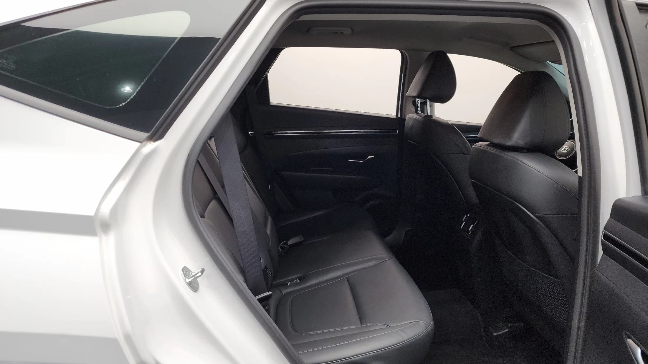 Hyundai Tucson Gasoline 1.6 Turbo 2WD Premium, 2023 г. 83929 км. — фото 12