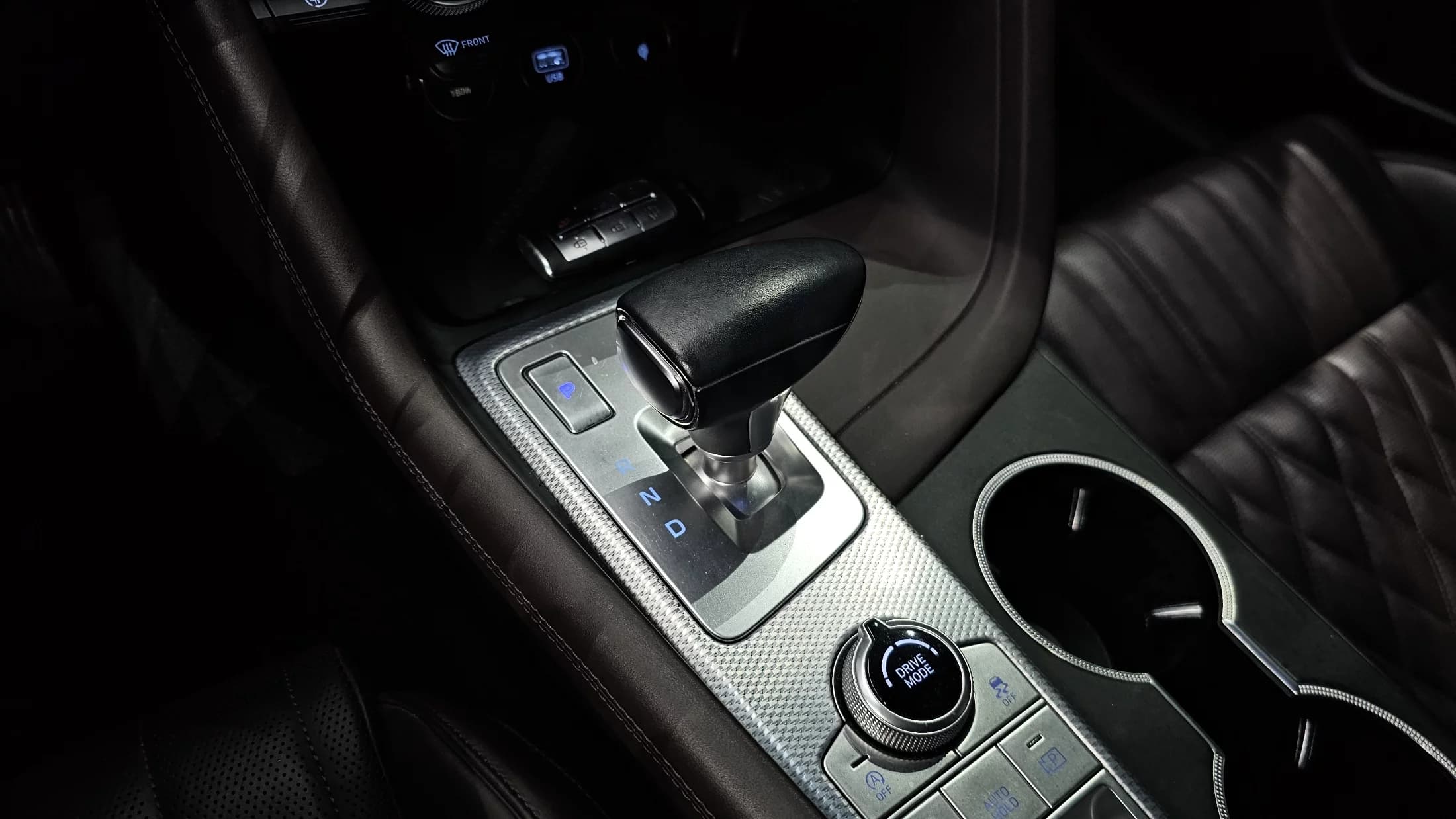 Genesis G70 Gasoline 2.0T 4WD, 2021 г. 52226 км. — фото 9
