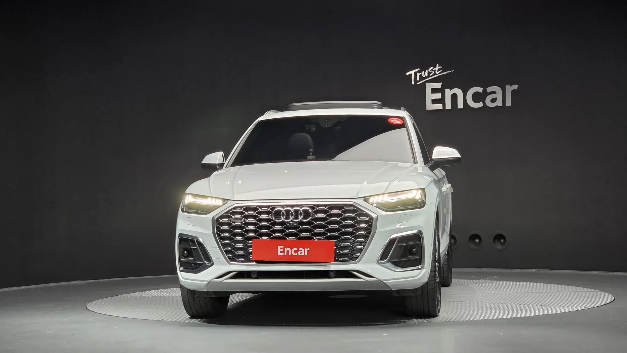 Audi Q5 40 TDI Quattro Premium Sportback, 2023 г. 37177 км. — фото 3