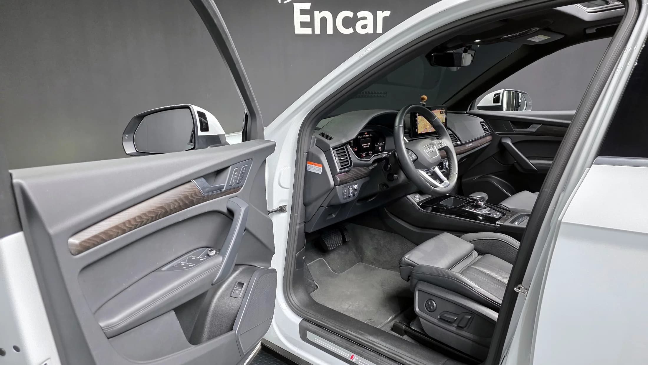 Audi Q5 40 TDI Quattro Premium Sportback, 2023 г. 37177 км. — фото 10