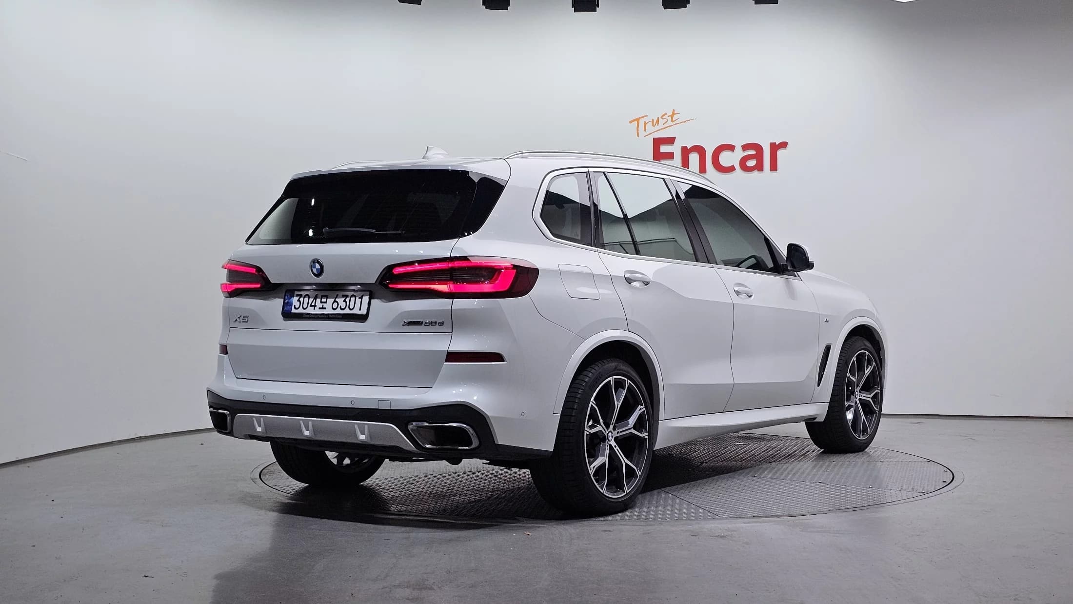 BMW X5 xDrive 30d M Sport, 2023 г. 26298 км. — фото 2