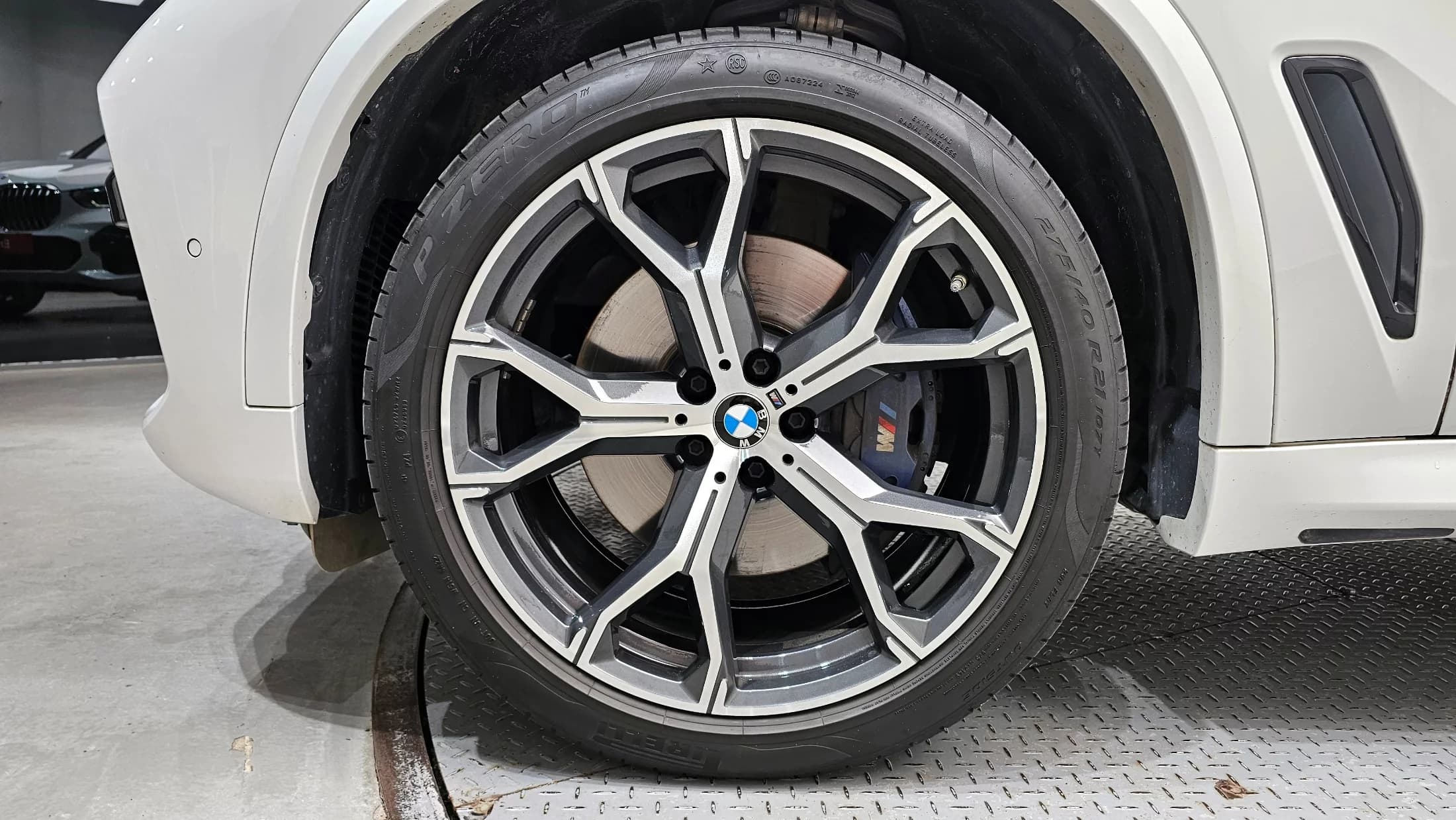 BMW X5 xDrive 30d M Sport, 2023 г. 26298 км. — фото 5