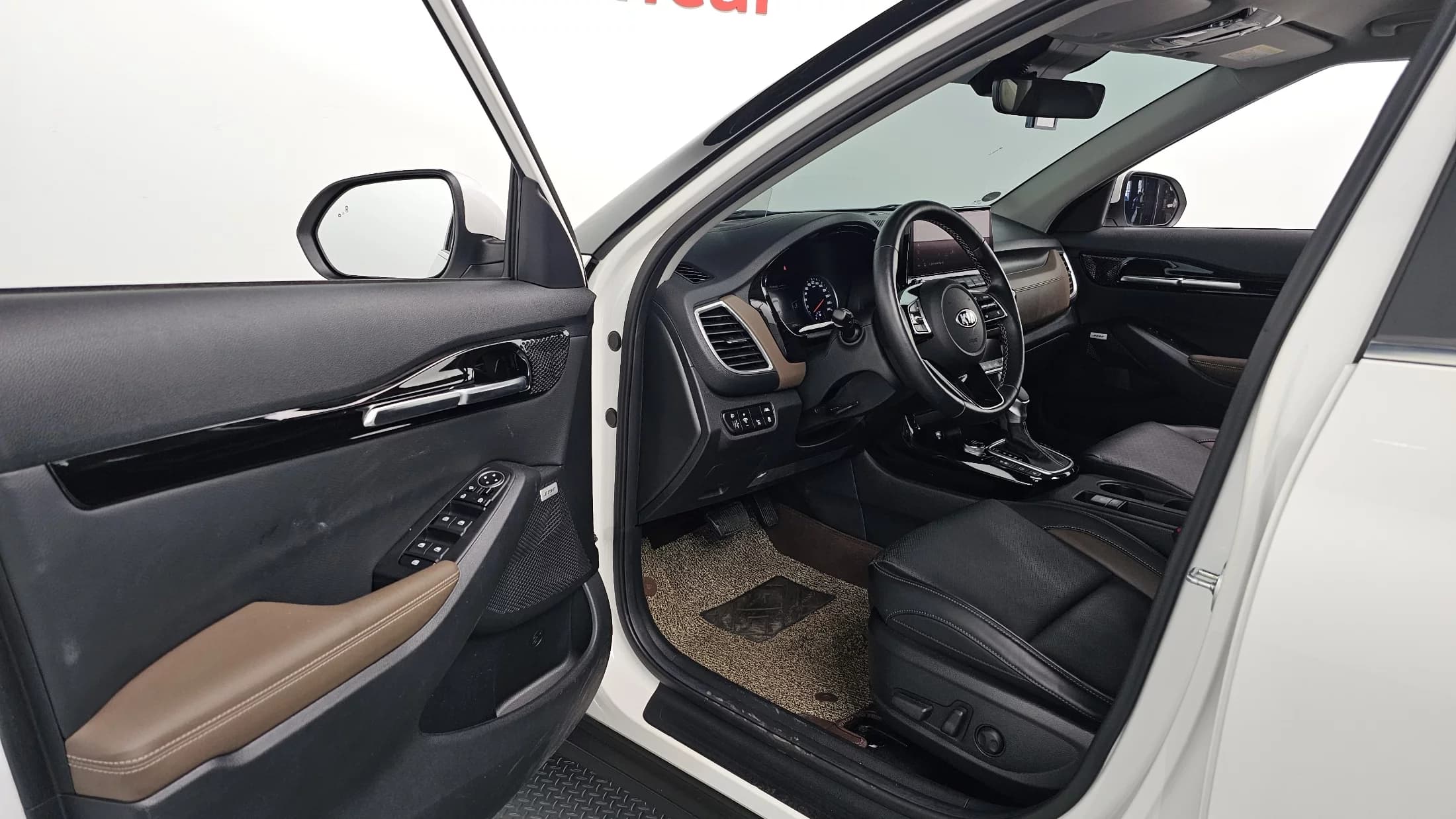 Kia Seltos Gasoline 1.6 Turbo 2WD Signature, 2021 г. 28742 км. — фото 11
