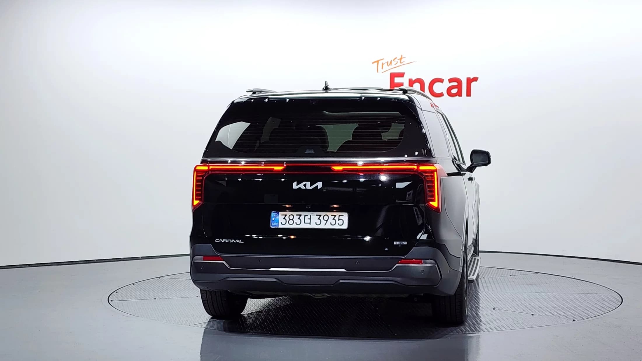 Kia Carnival HEV 9seater Gravity, гибрид, 2024 г. 21523 км. — фото 4