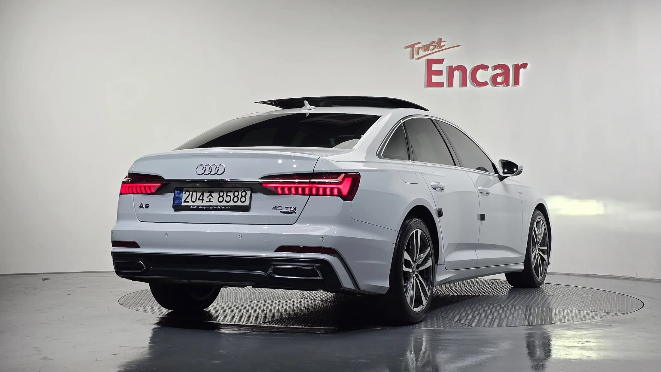 Audi A6 40 TDI Quattro Premium C7, 2023 г. 17417 км. — фото 2