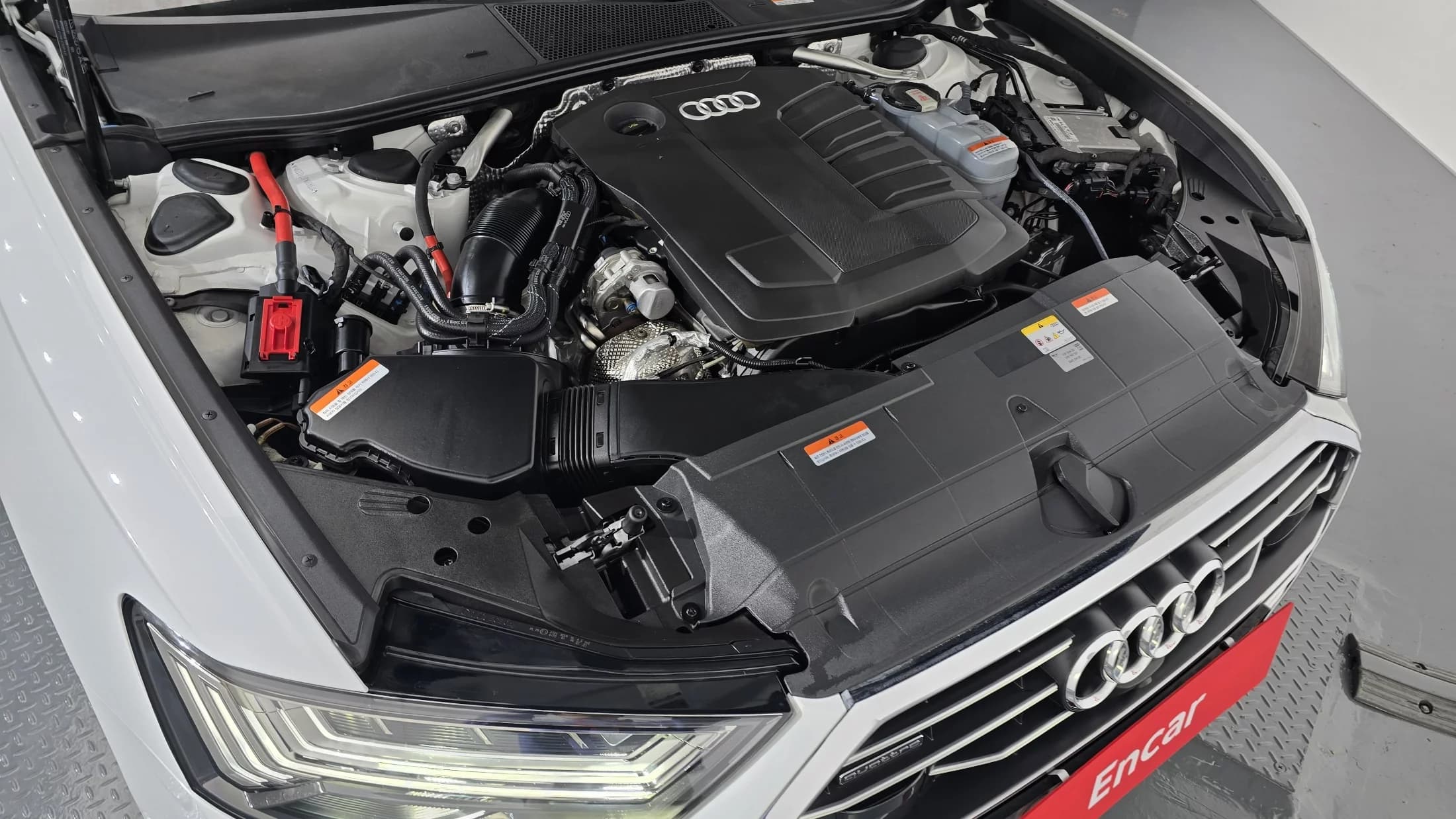 Audi A6 40 TDI Quattro Premium C7, 2023 г. 17417 км. — фото 6