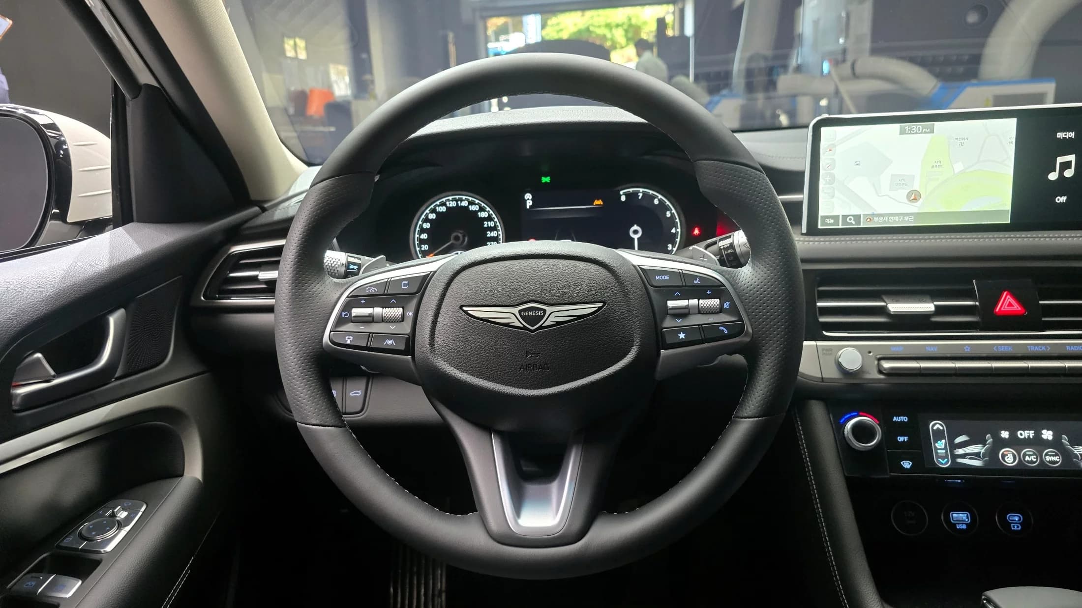 Genesis G70 Gasoline 2.5T 2WD, 2024 г. 217 км. — фото 14