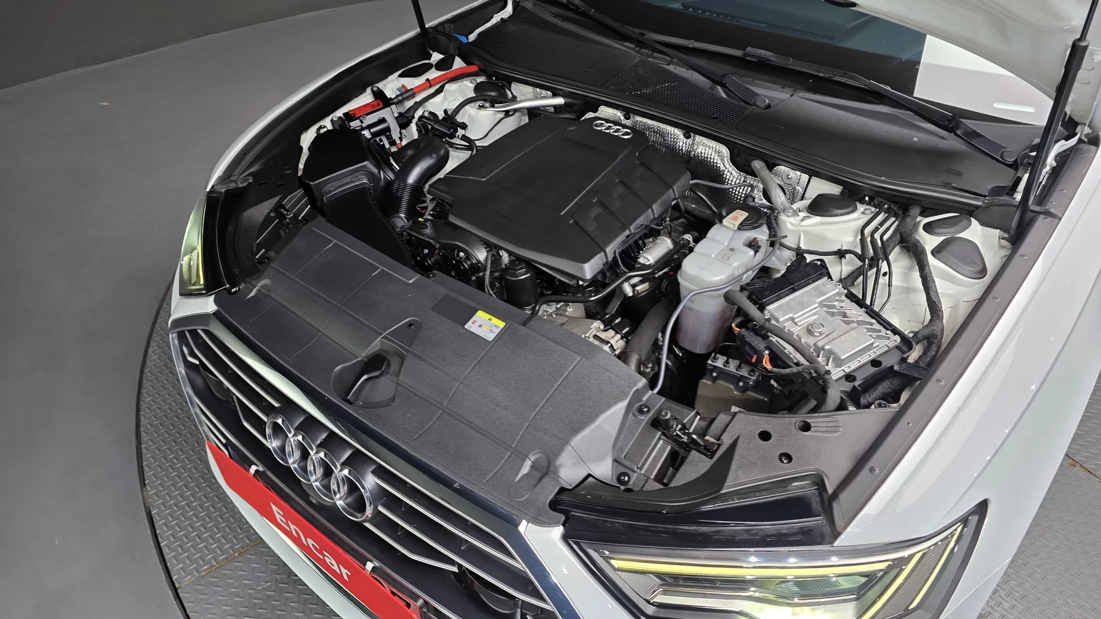 Audi A6 45 TFSI, 2021 г. 77302 км. — фото 6