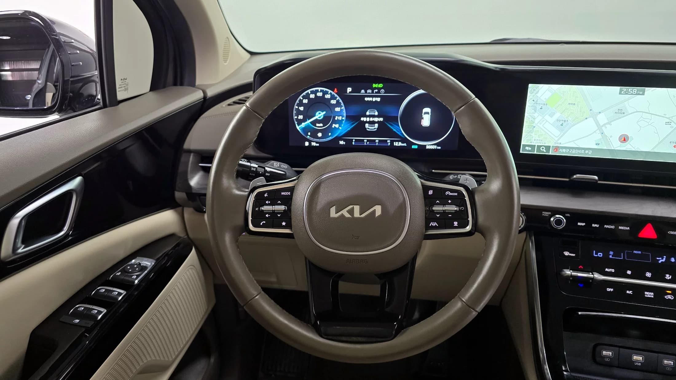 Kia Carnival Gasoline 7-Seater Outdoor Noblesse, 2023 г. 36616 км. — фото 14