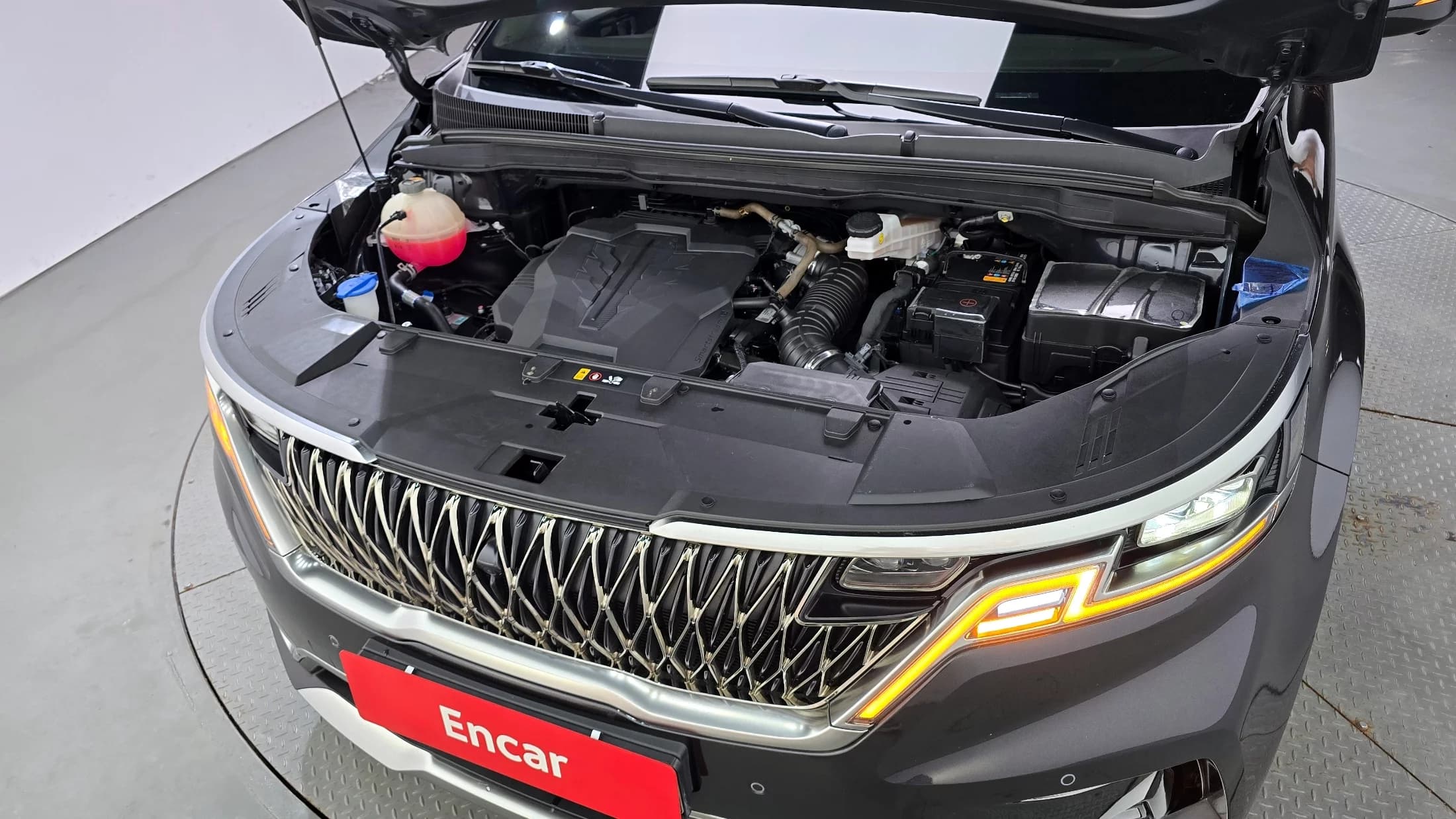 Kia Carnival Gasoline 7-Seater Outdoor Noblesse, 2023 г. 36616 км. — фото 6