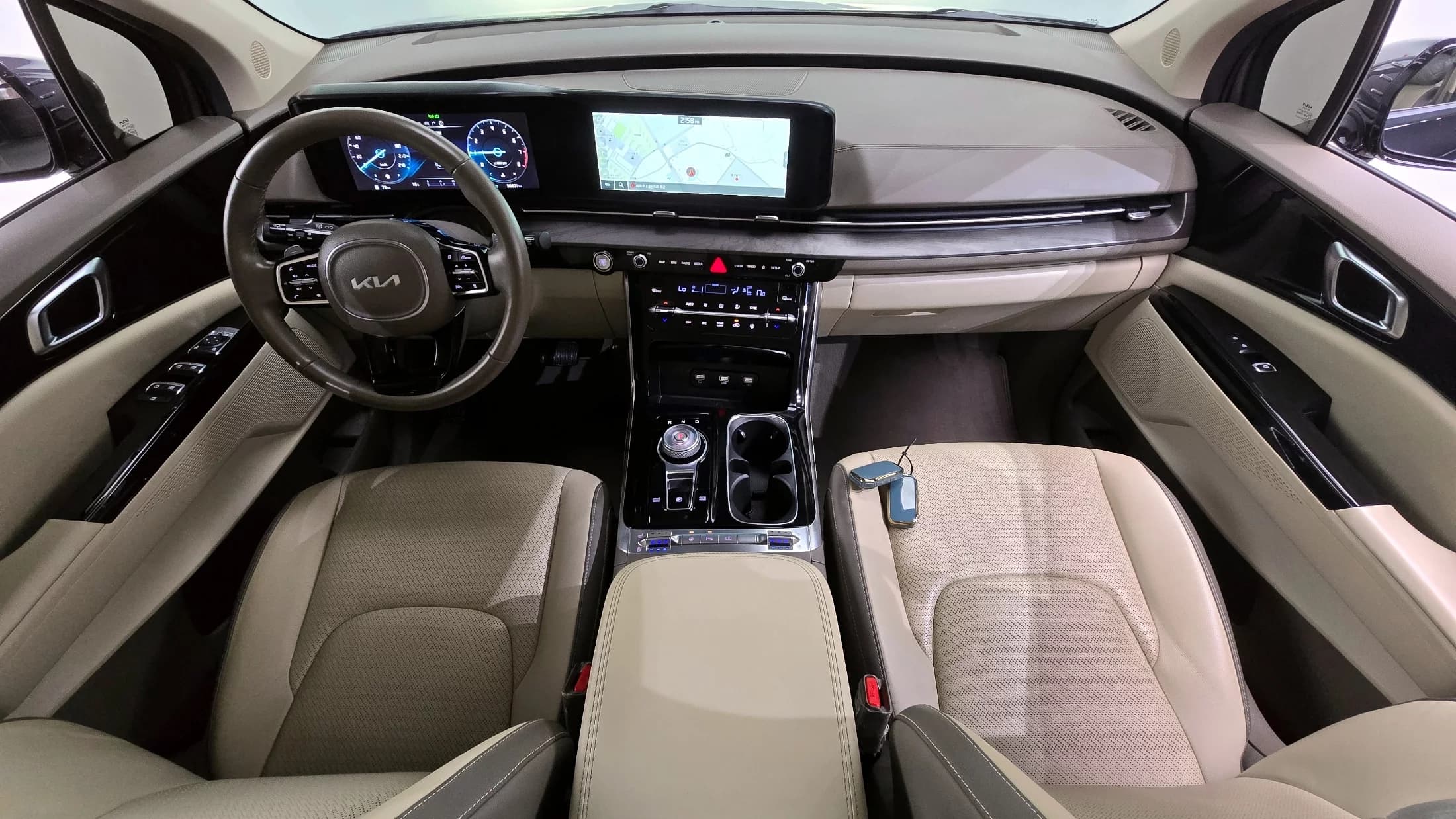 Kia Carnival Gasoline 7-Seater Outdoor Noblesse, 2023 г. 36616 км. — фото 7