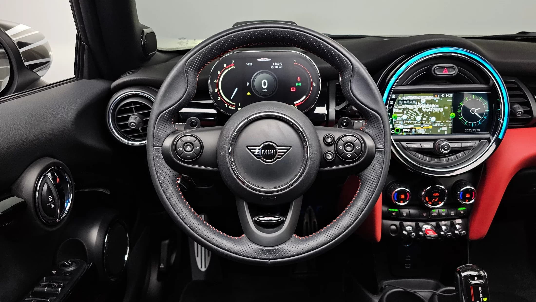 MINI Cooper Convertible JCW 3rd, 2021 г. 22088 км. — фото 13