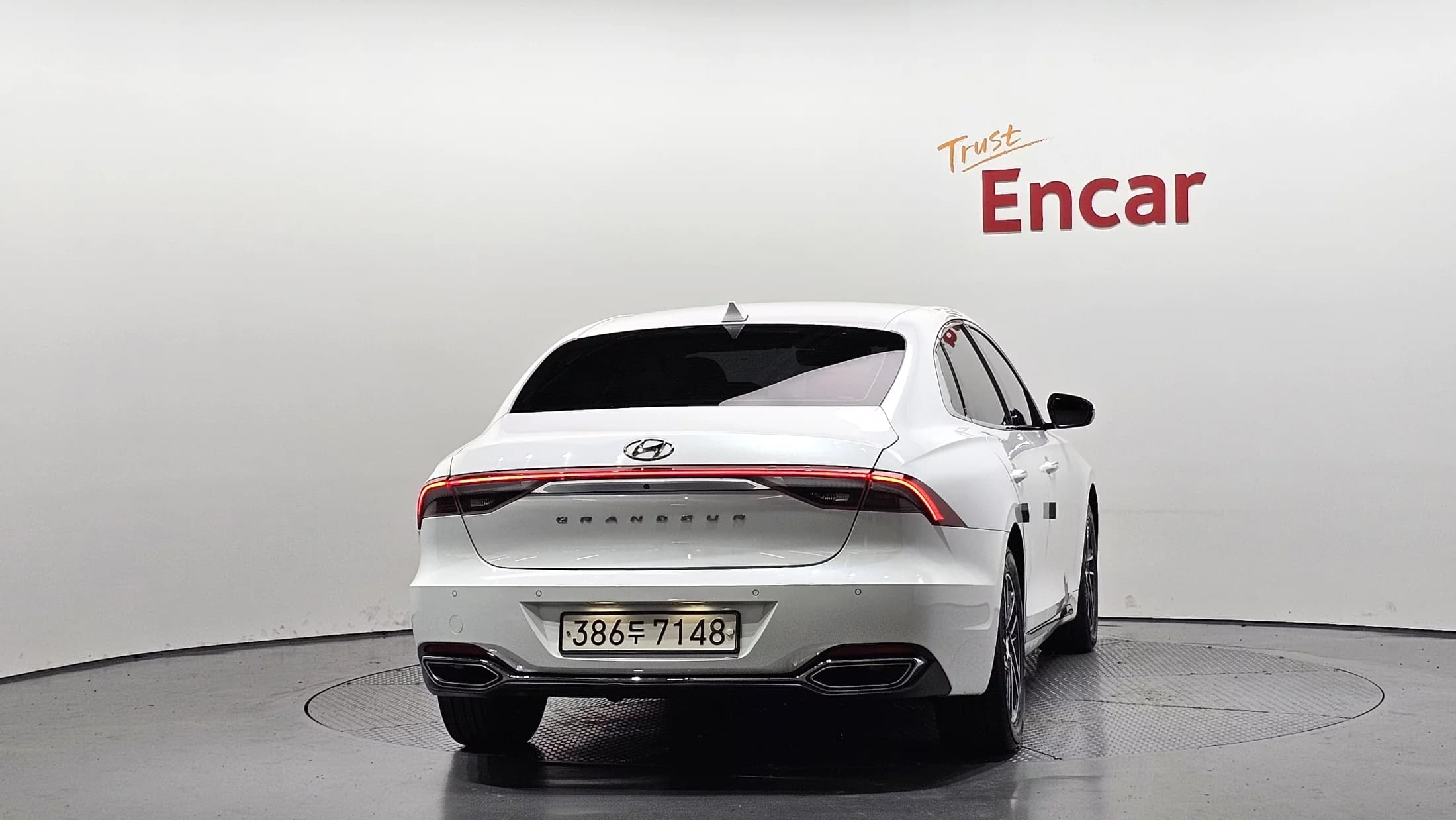 Hyundai Grandeur 2.5 Premium, 2022 г. 125875 км. — фото 4