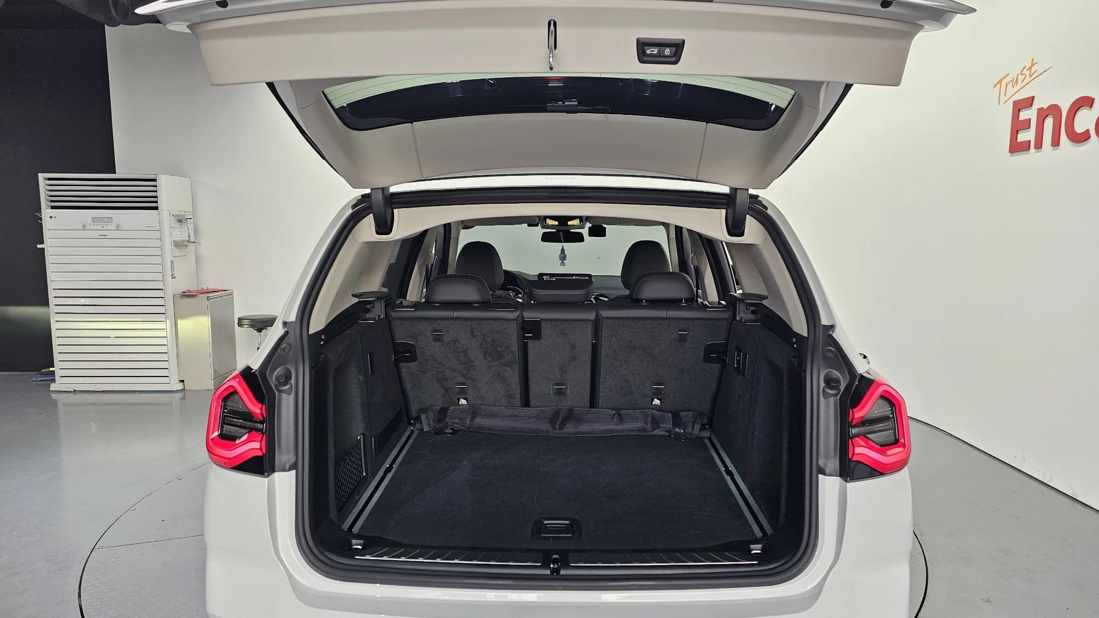 BMW X3 xDrive 20i, 2023 г. 31456 км. — фото 20
