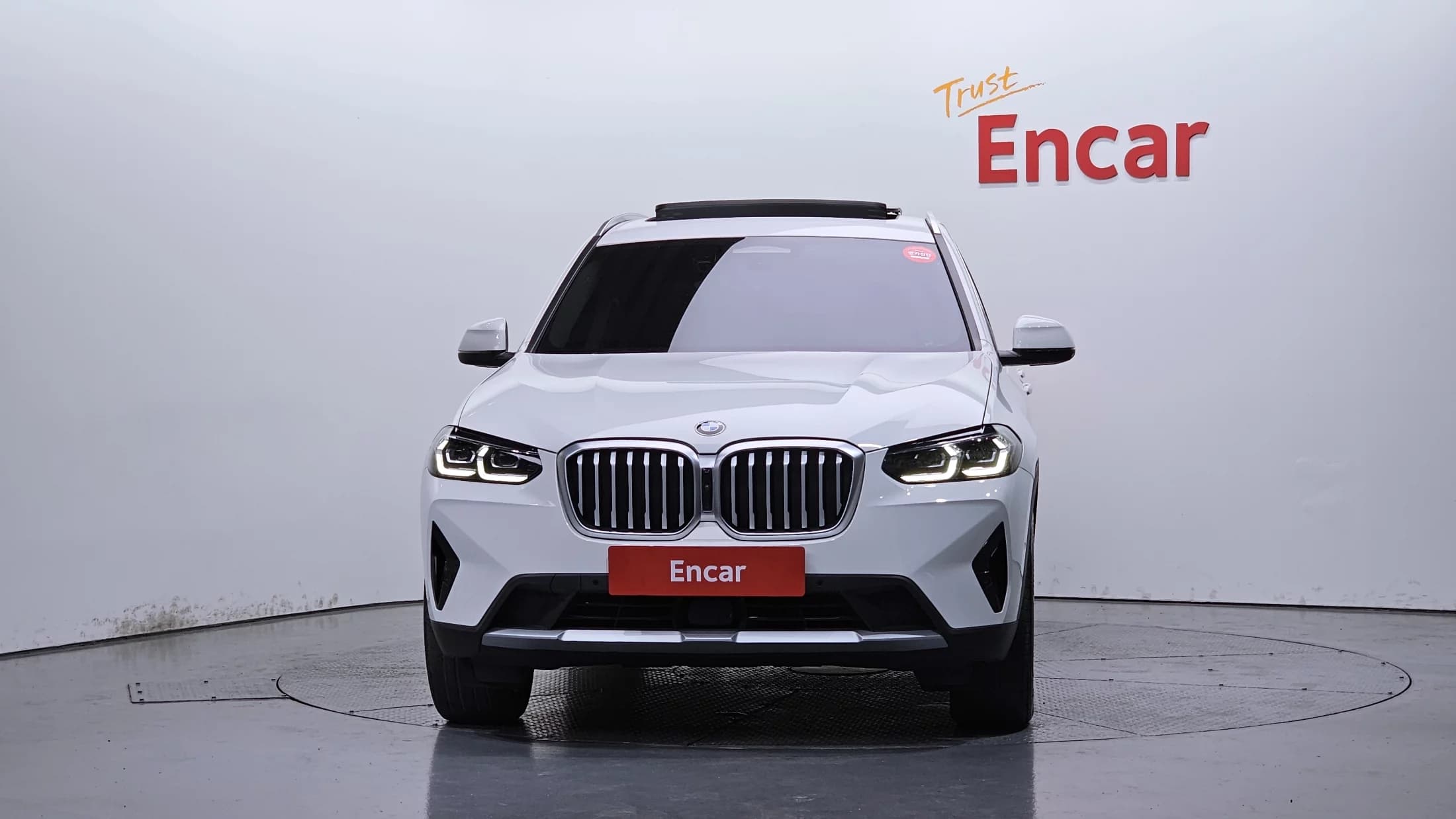 BMW X3 xDrive 20i, 2023 г. 31456 км. — фото 3
