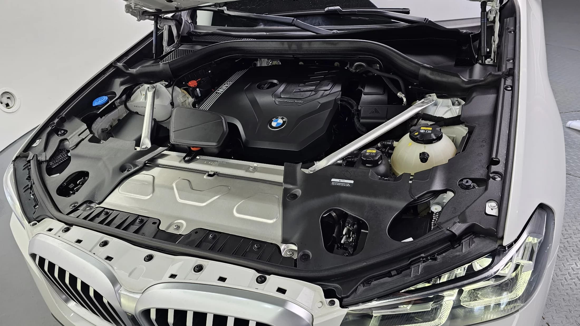 BMW X3 xDrive 20i, 2023 г. 31456 км. — фото 6