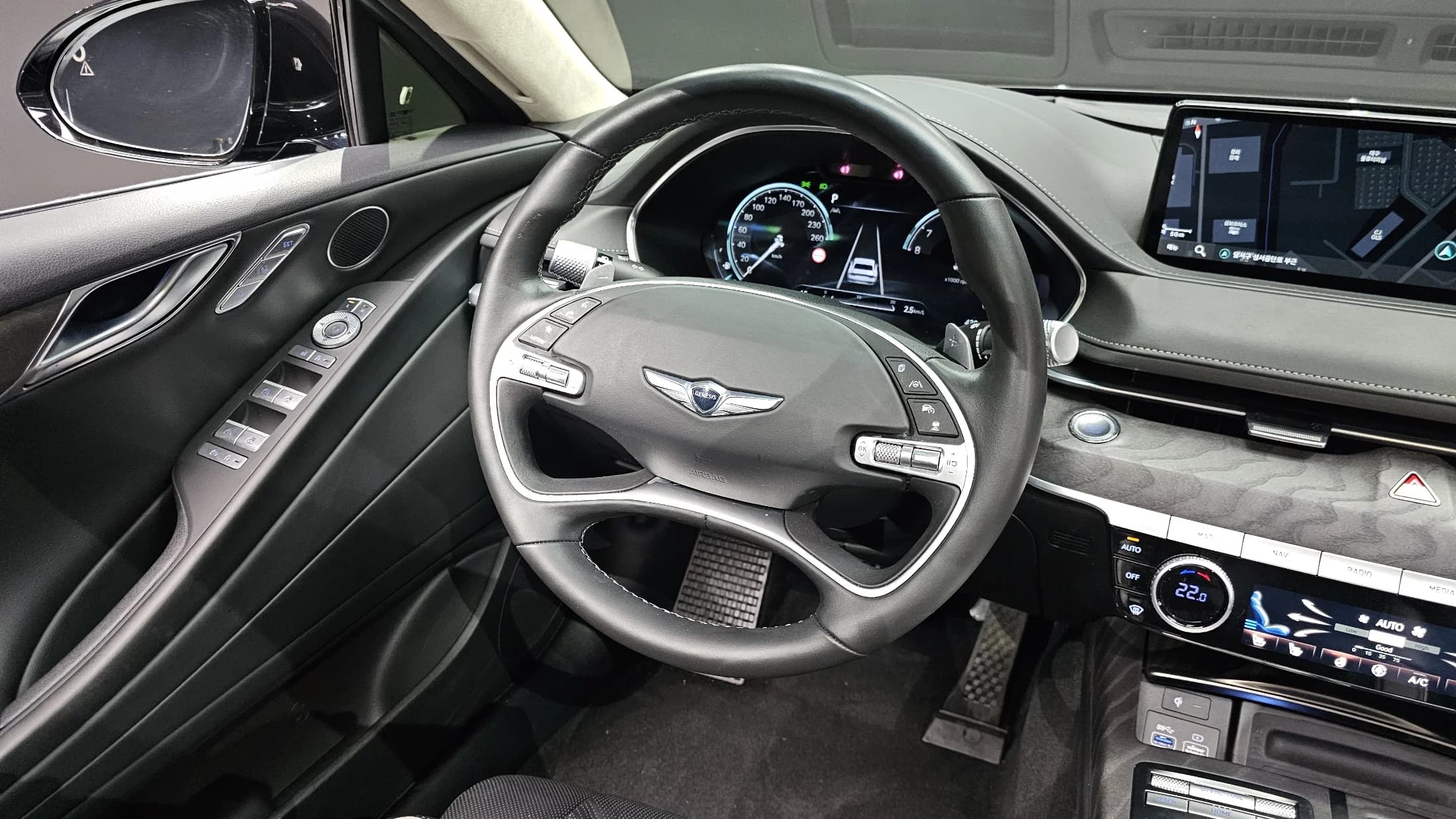 Genesis G80 Gasoline 3.5 Turbo AWD, 2023 г. 44050 км. — фото 13