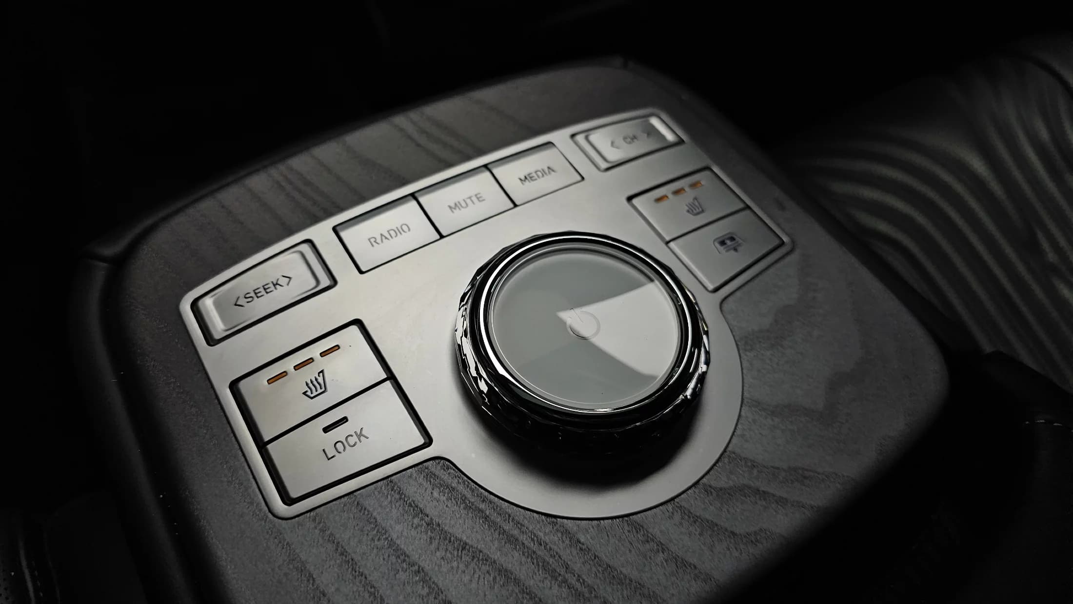 Genesis G80 Gasoline 3.5 Turbo AWD, 2023 г. 44050 км. — фото 17