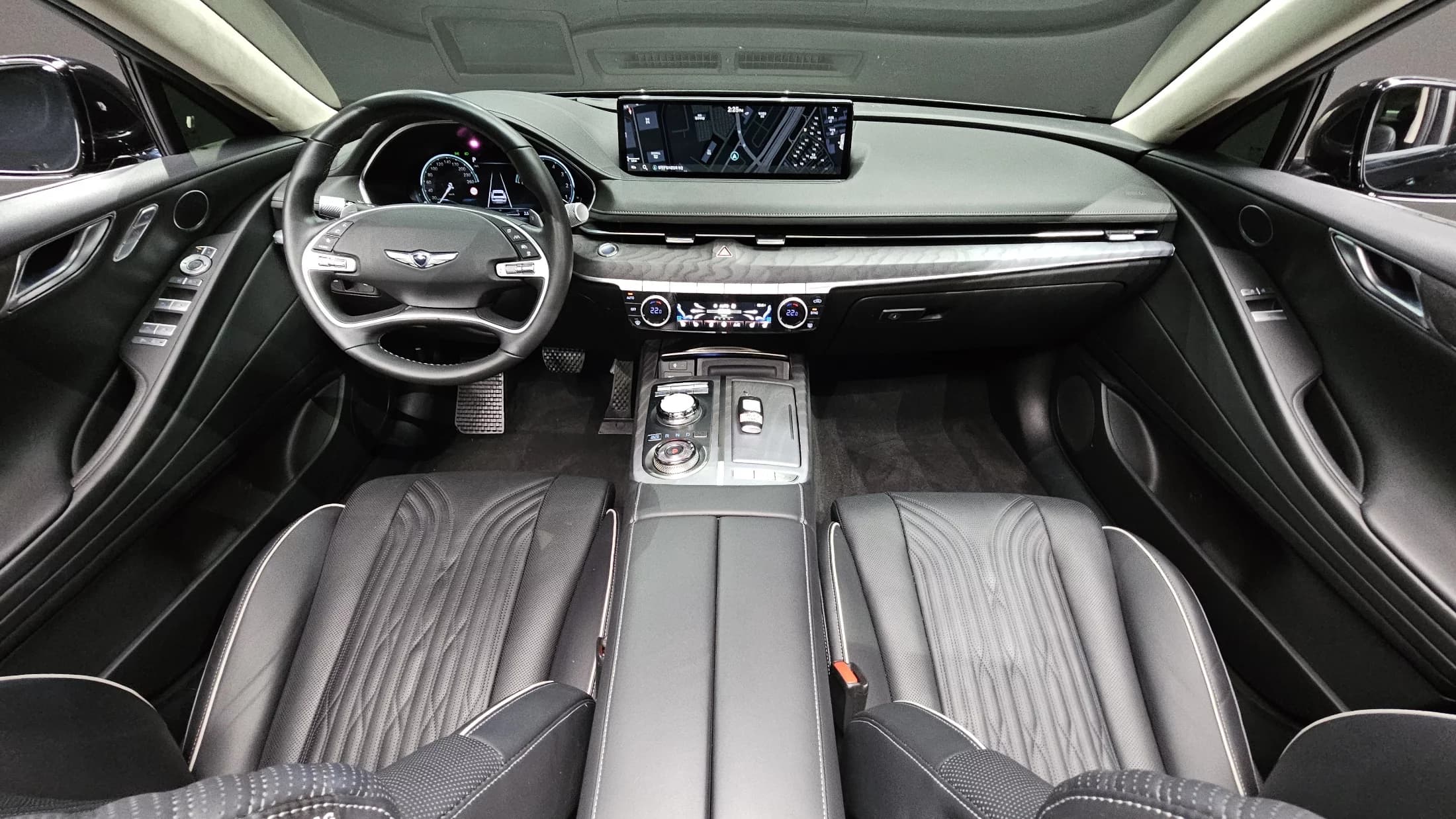 Genesis G80 Gasoline 3.5 Turbo AWD, 2023 г. 44050 км. — фото 7