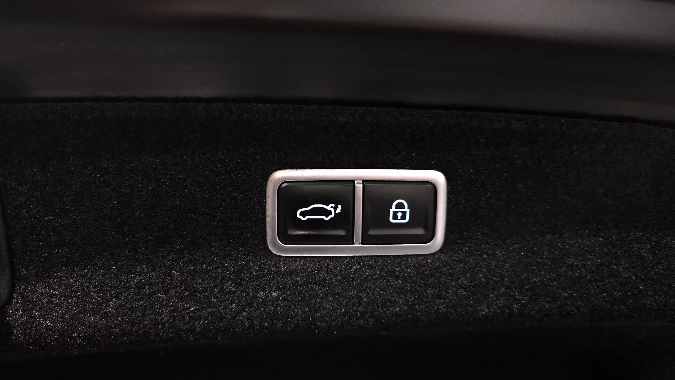 Genesis G90 Gasoline 3.5 Turbo AWD, 2022 г. 77299 км. — фото 20
