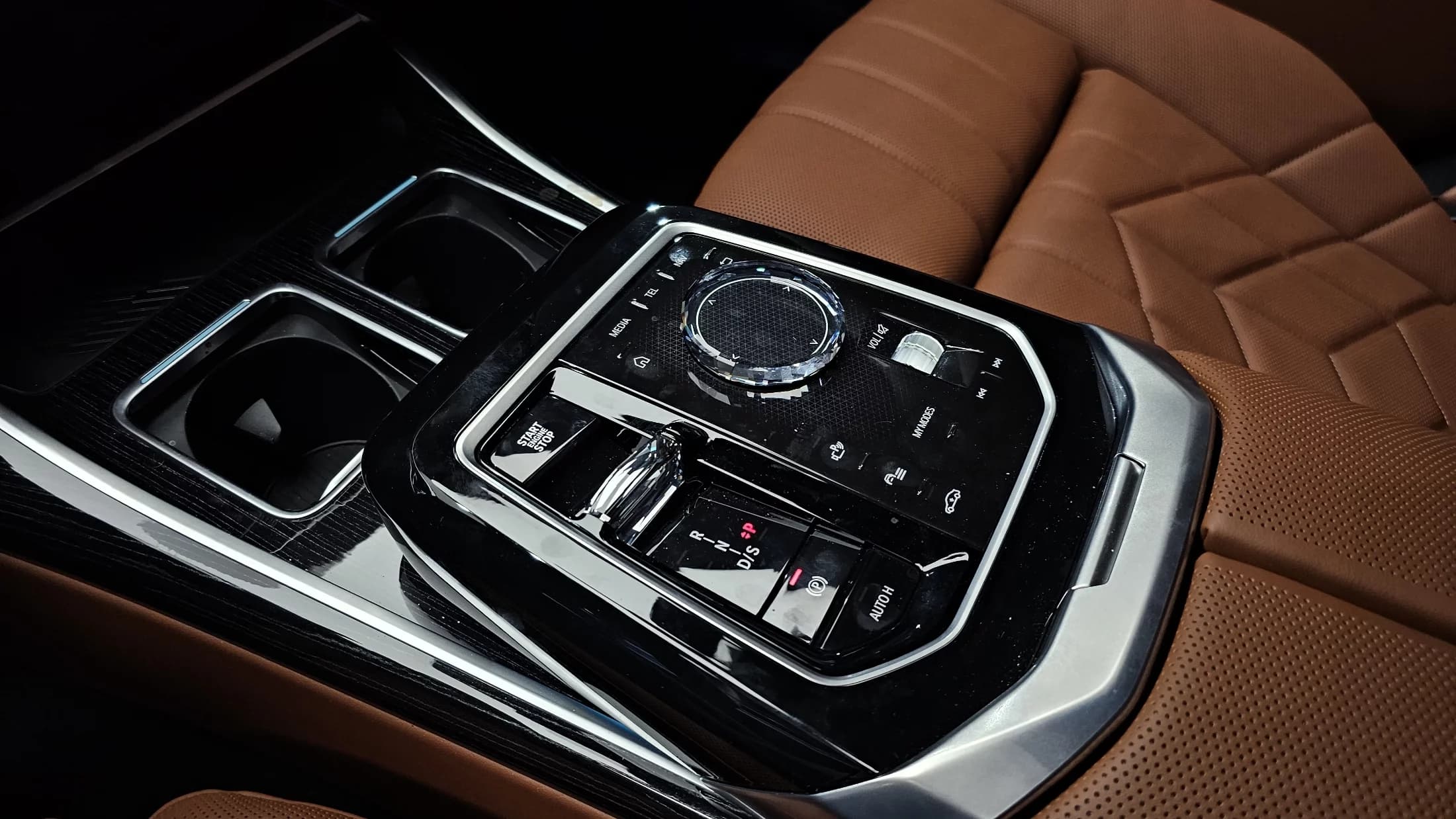 BMW 7-Series 740d xDrive M Sport, 2025 г. 4696 км. — фото 9