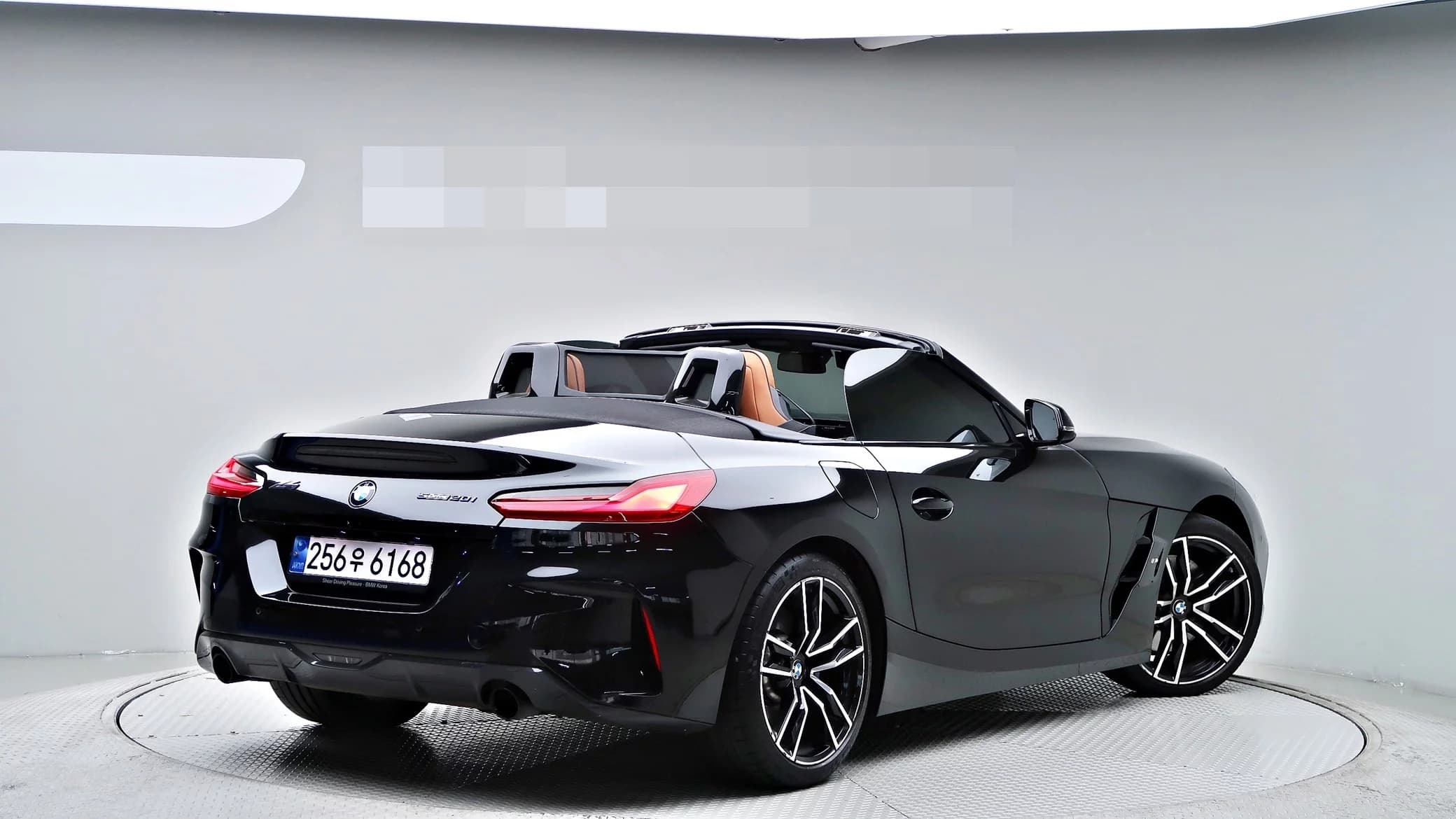 BMW Z4 sDrive20i M Sport, 2023 г. 27416 км. — фото 2