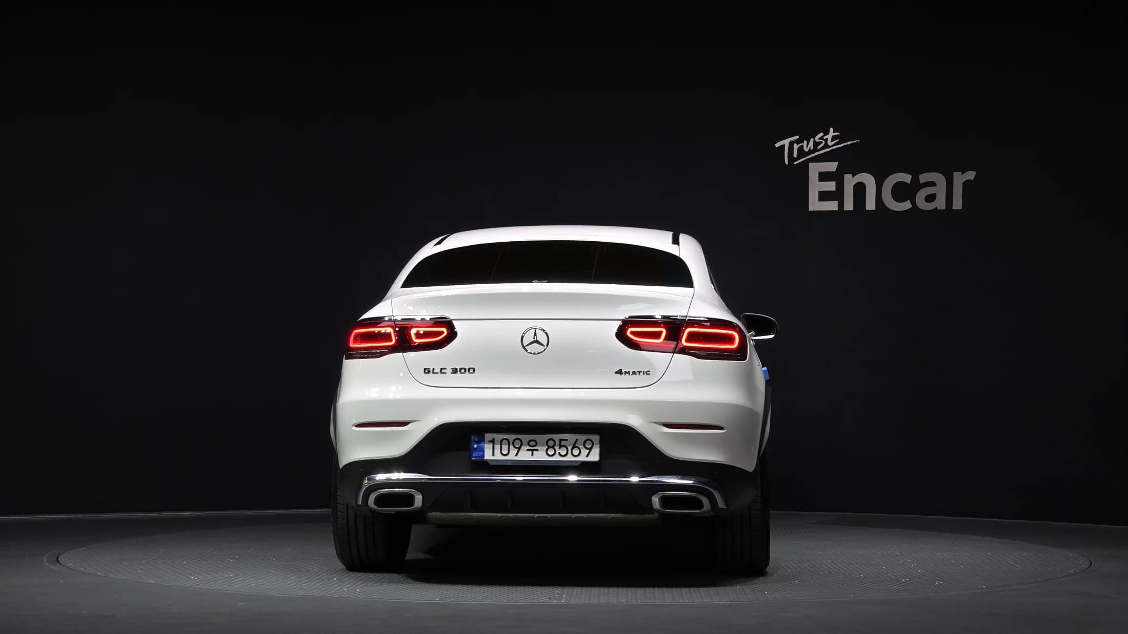 Mercedes-Benz GLC-Class GCL300 4MATIC Coupe, 2023 г. 37729 км. — фото 4