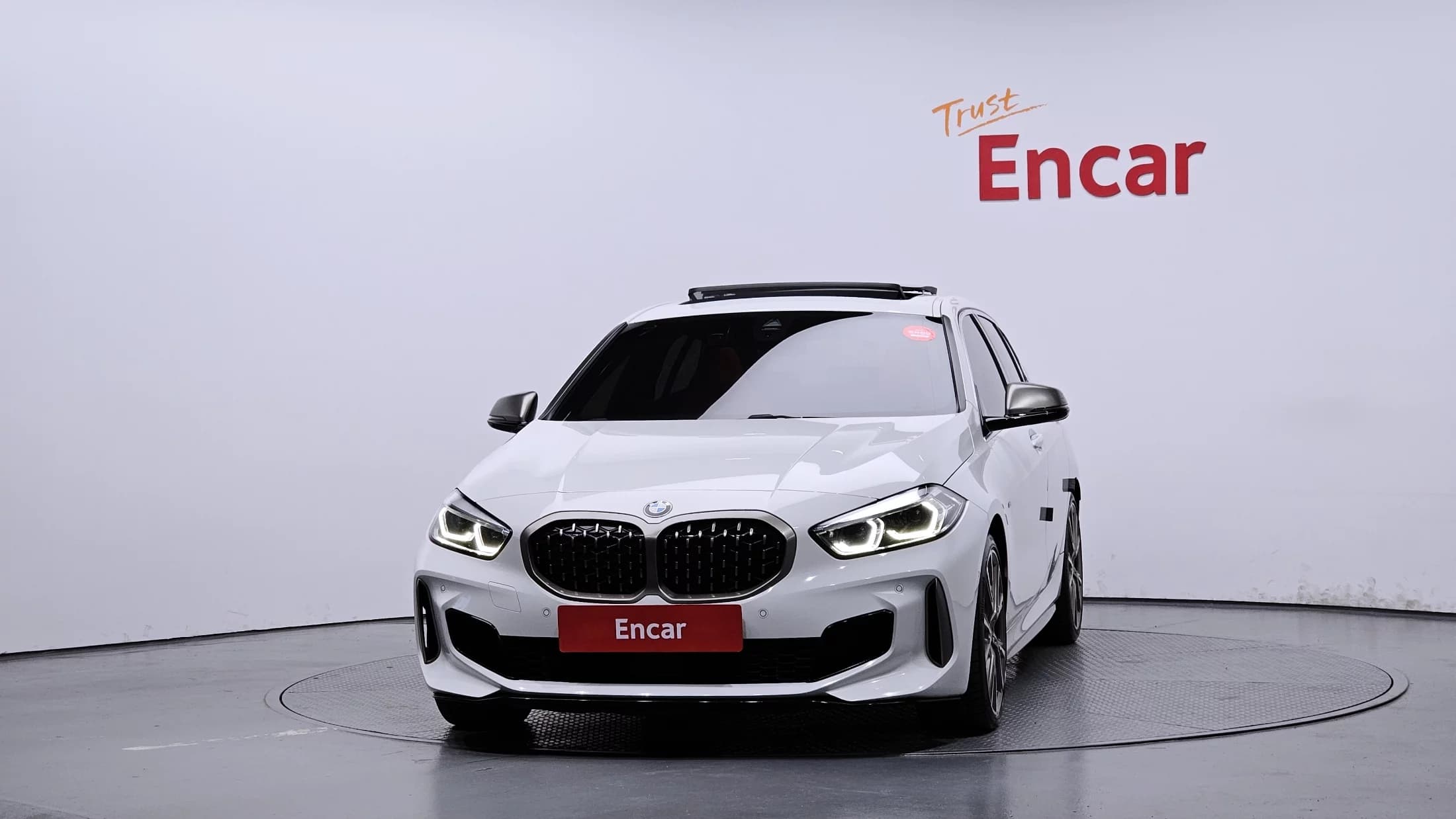 BMW 1-Series M135i xDrive, 2023 г. 48525 км. — фото 3