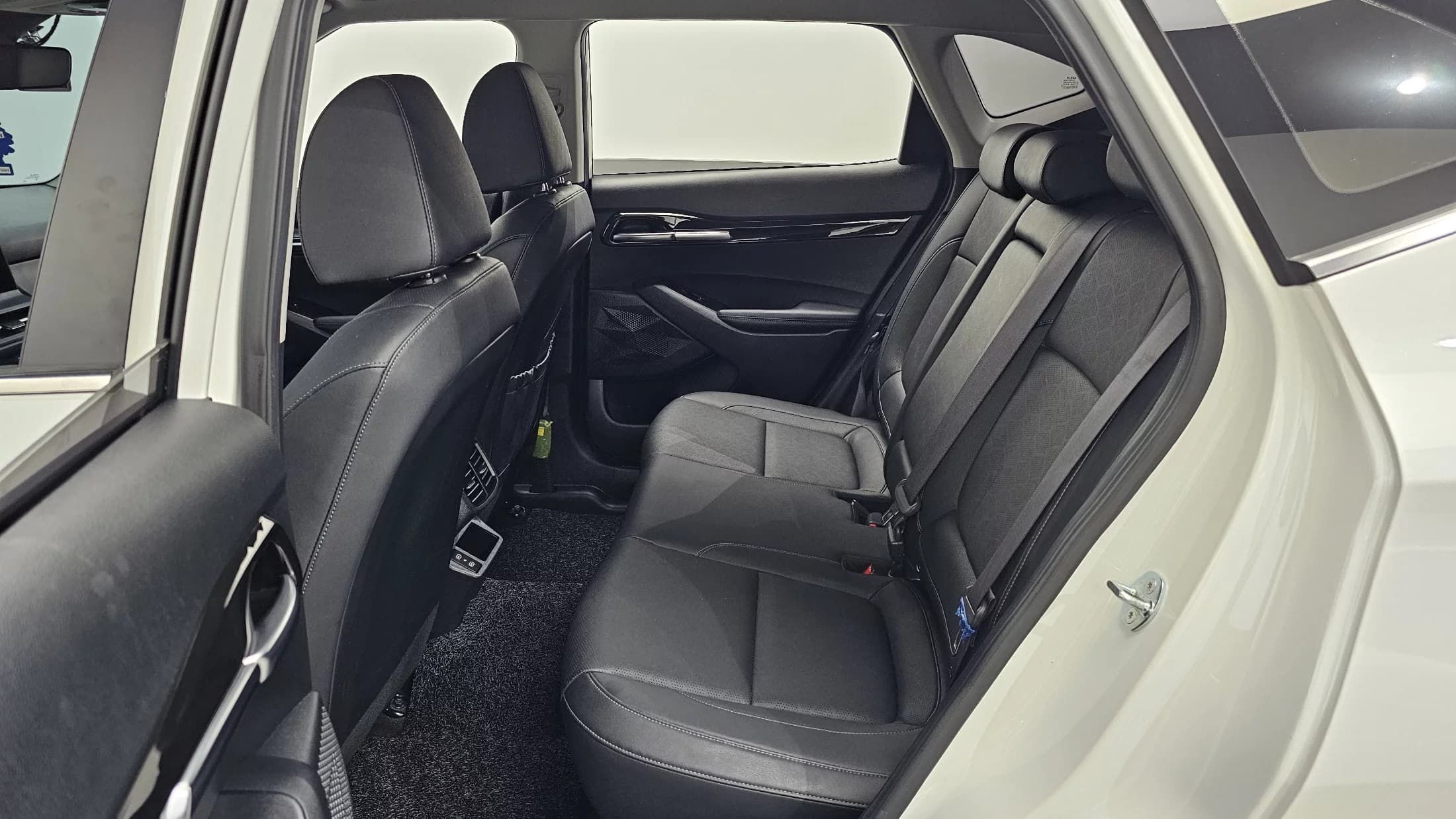 Kia Seltos Gasoline 1.6 Turbo 2WD Gravity, 2023 г. 44349 км. — фото 12