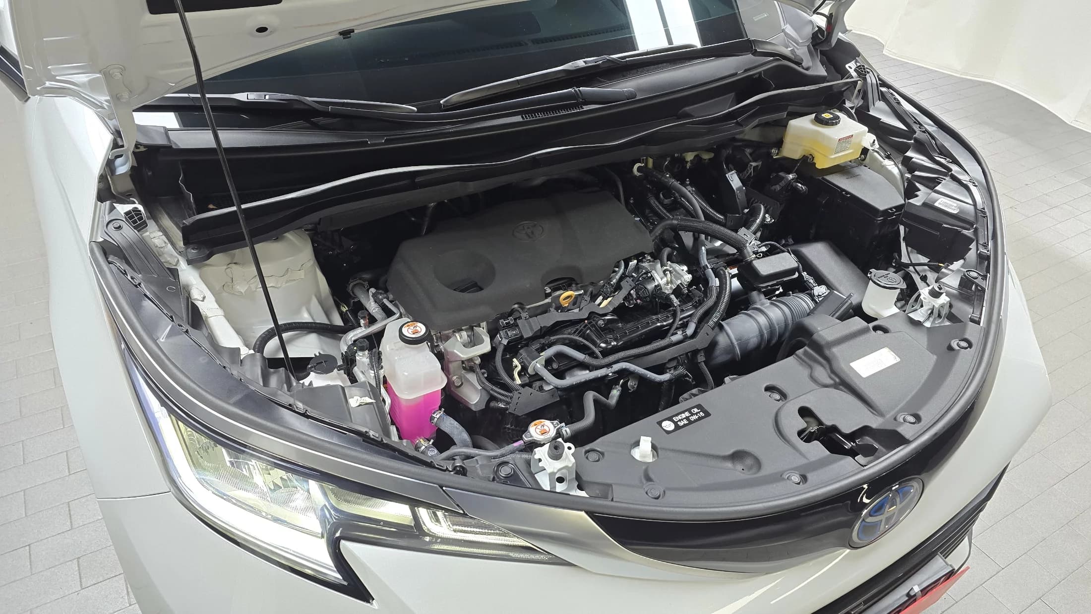Toyota SIENNA 2.5 Hybrid 2WD, гибрид, 2023 г. 12404 км. — фото 6