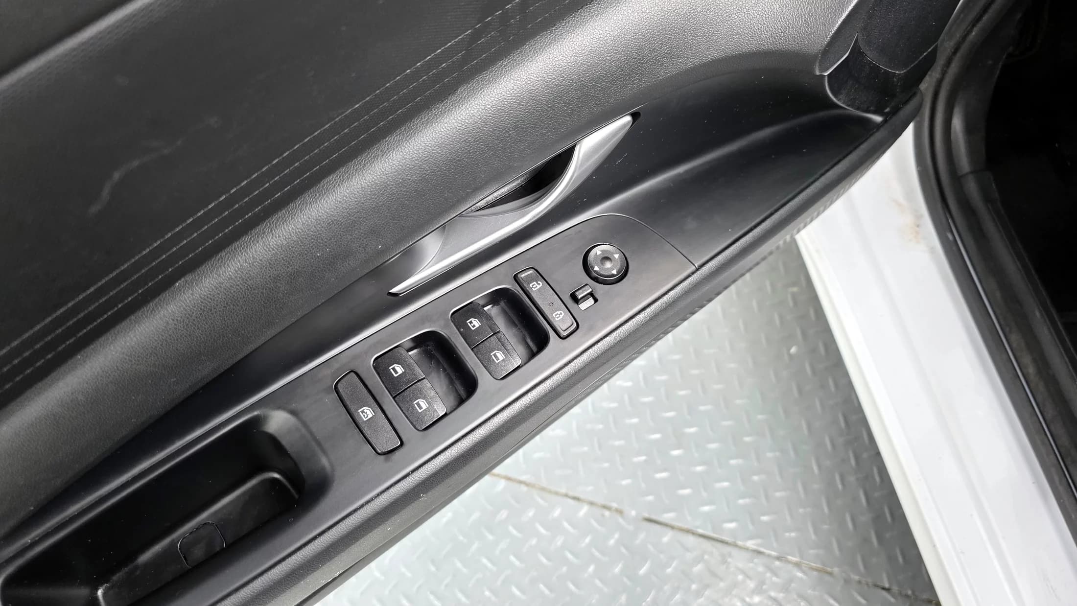 Hyundai AVANTE (Хендай Элантра) Smart, гибрид, 2021 г. 113718 км. — фото 17