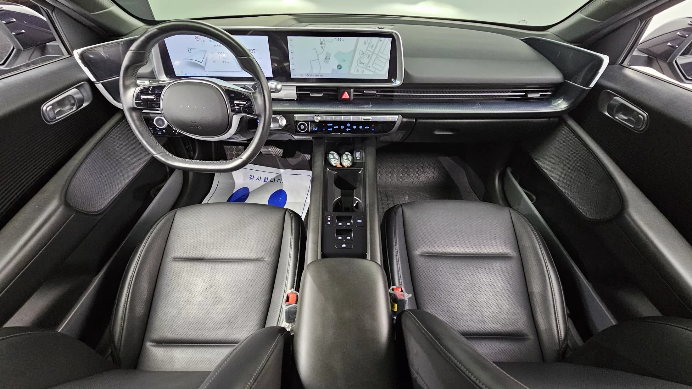 Hyundai Ioniq 6 Long Range AWD Exclusive, электромобиль, 2023 г. 46765 км. — фото 14