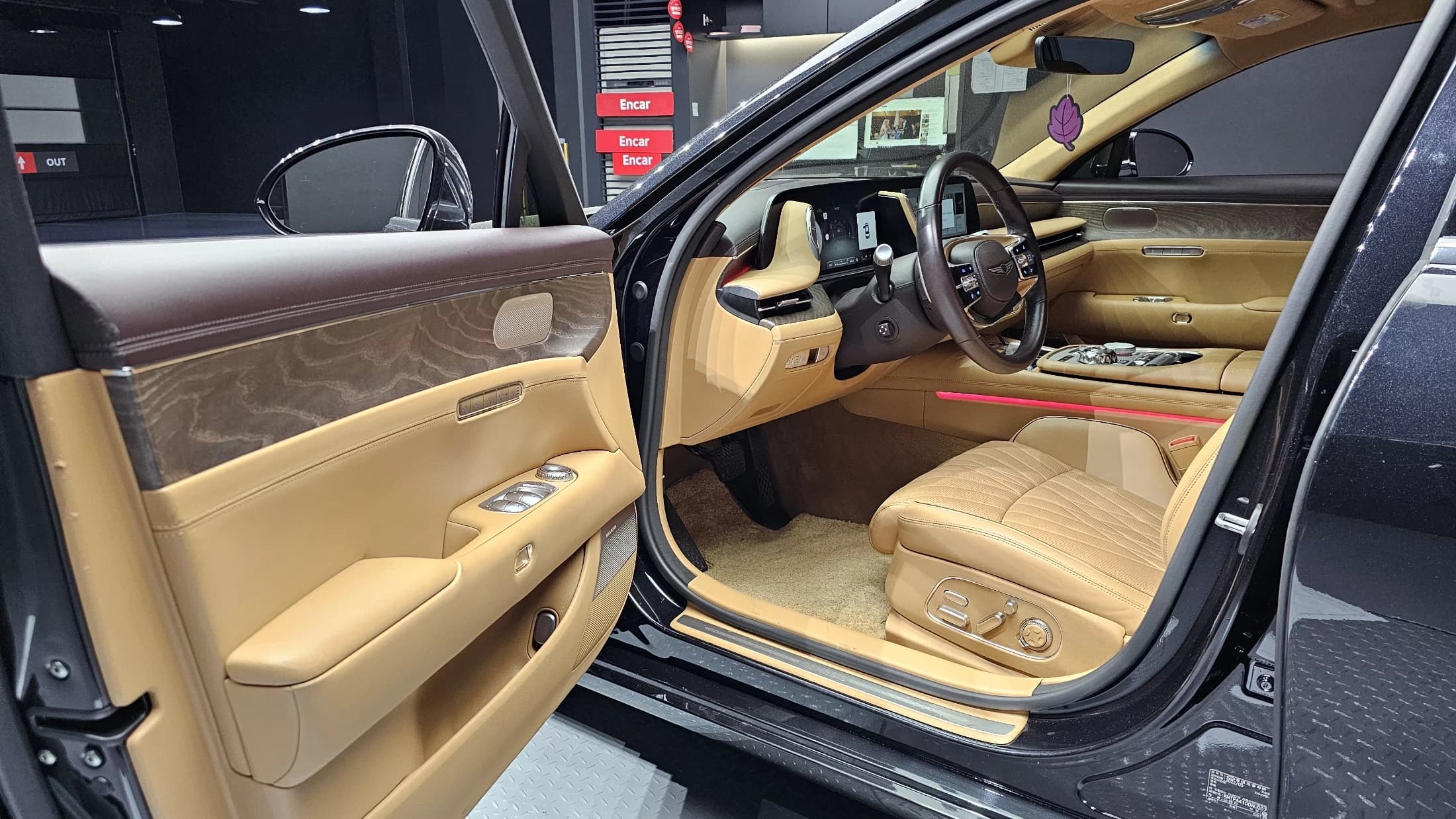 Genesis G90 Gasoline 3.5 Turbo AWD, 2022 г. 57877 км. — фото 11