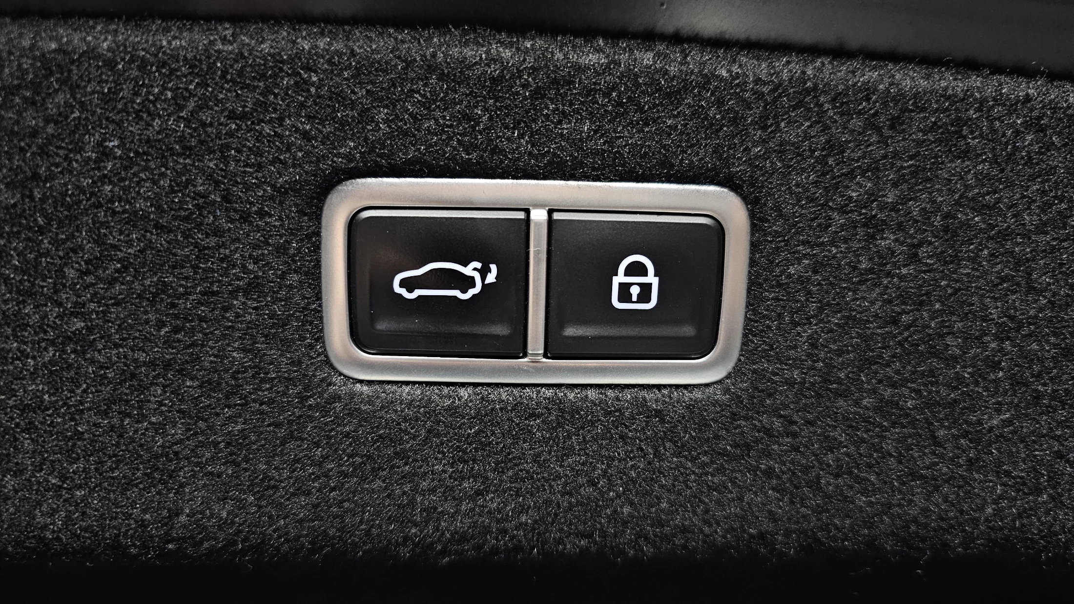 Genesis G90 Gasoline 3.5 Turbo AWD, 2022 г. 57877 км. — фото 20