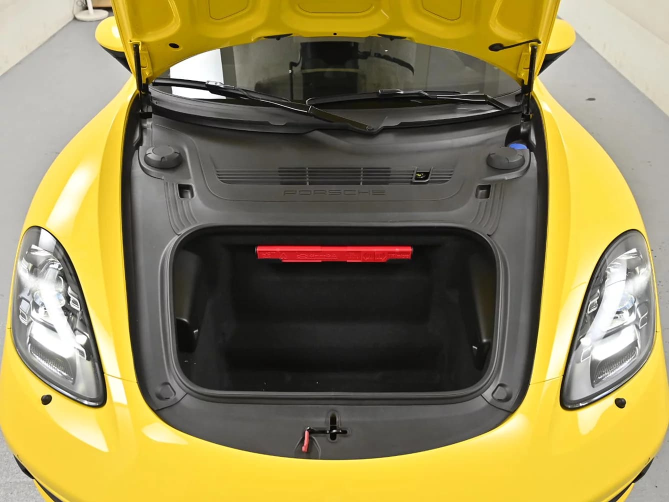 Porsche CAYMAN 4.0 GTS, 2023 г. 9111 км. — фото 6
