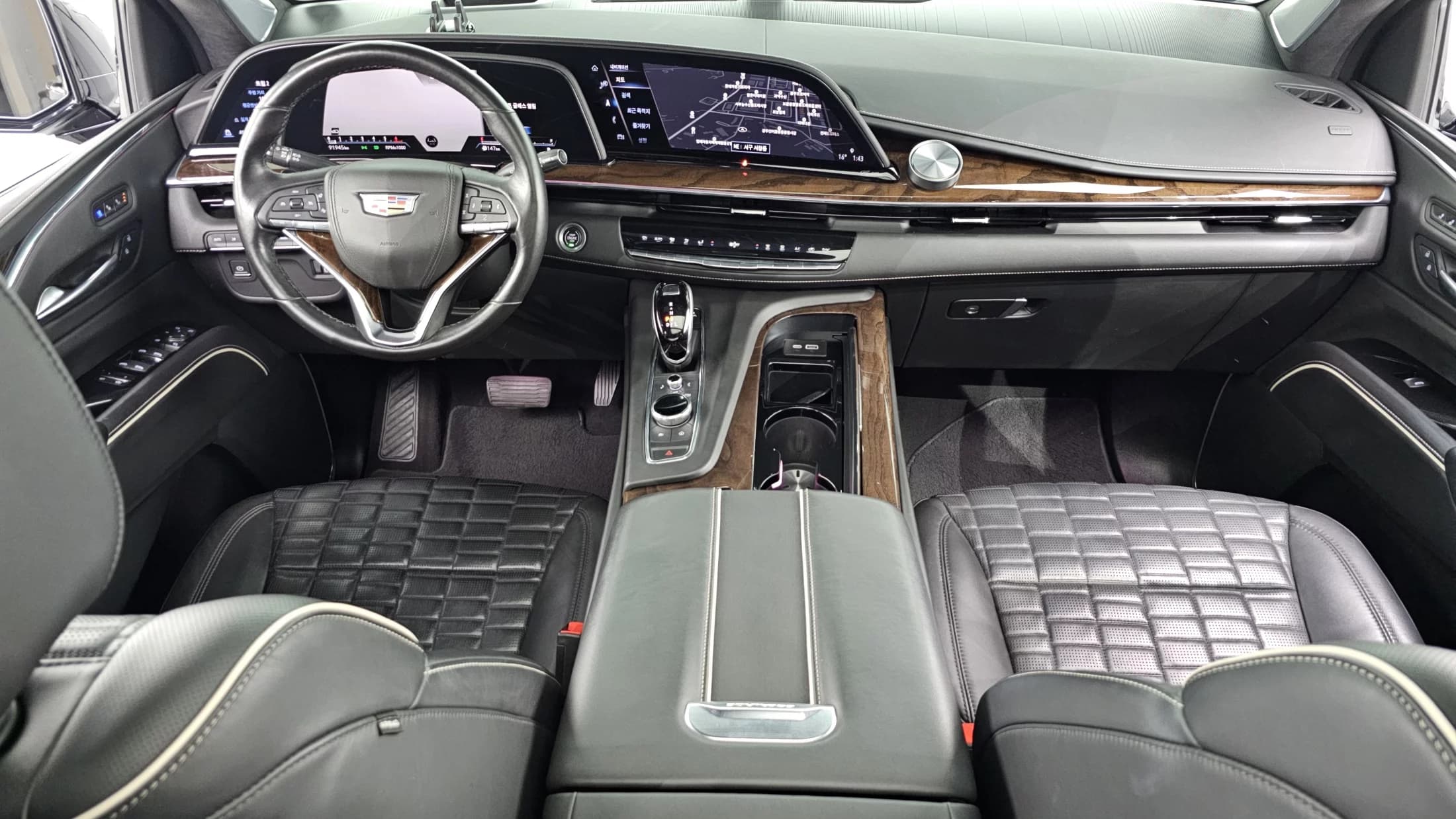 Cadillac Escalade 6.2 Sports Platinum, 2021 г. 91993 км. — фото 7