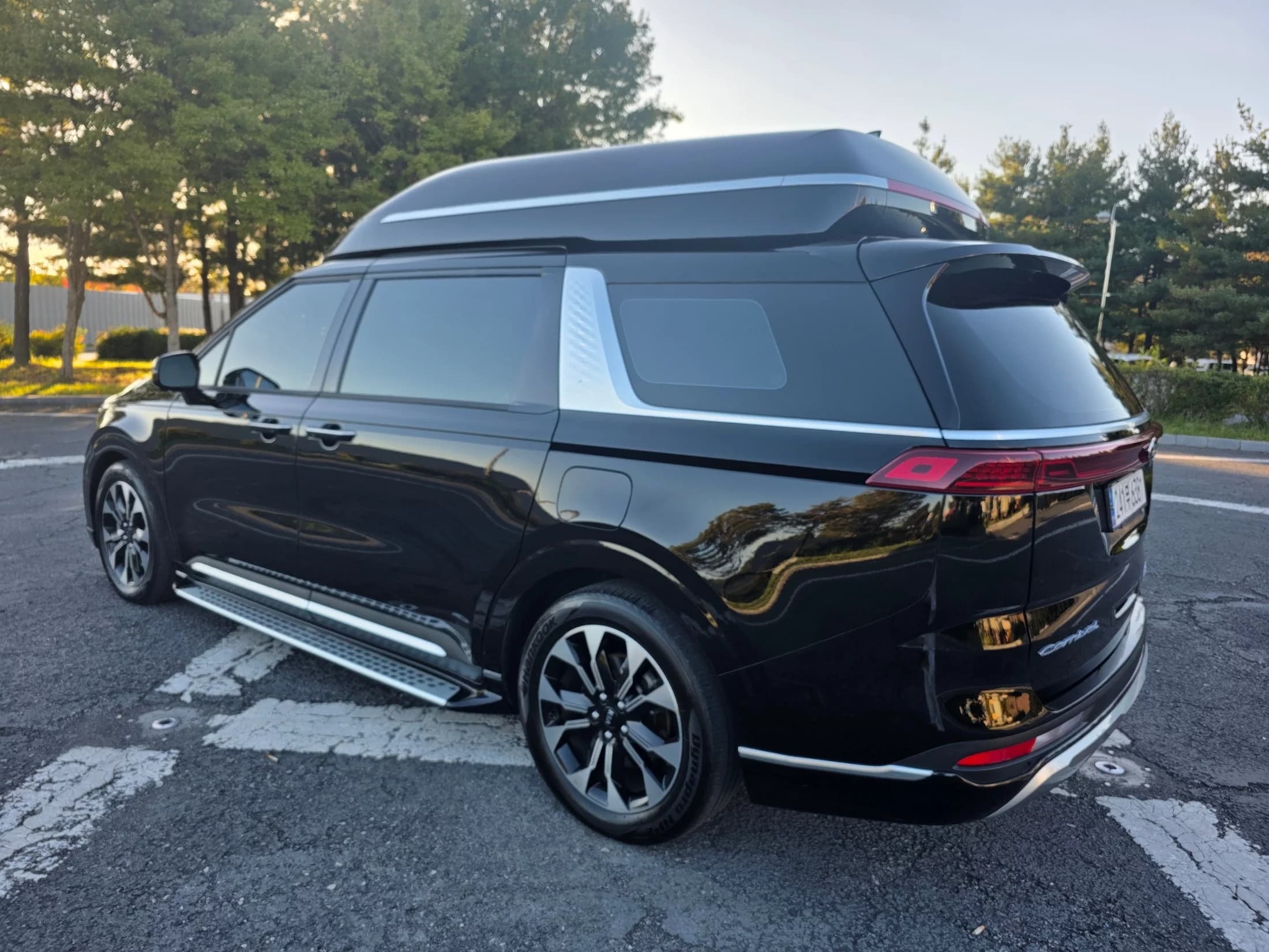 Kia Carnival Gasoline 7-Seater Hi-Limousine Signature, 2021 г. 100061 км. — фото 5